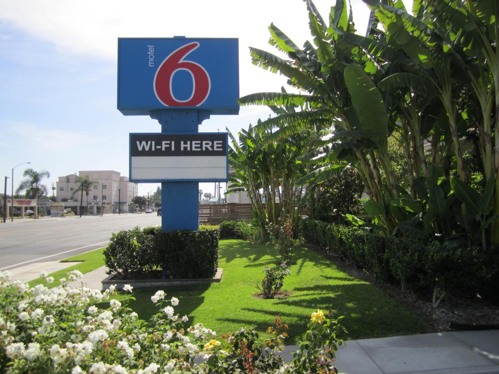 Motel 6-Anaheim, CA photo 14