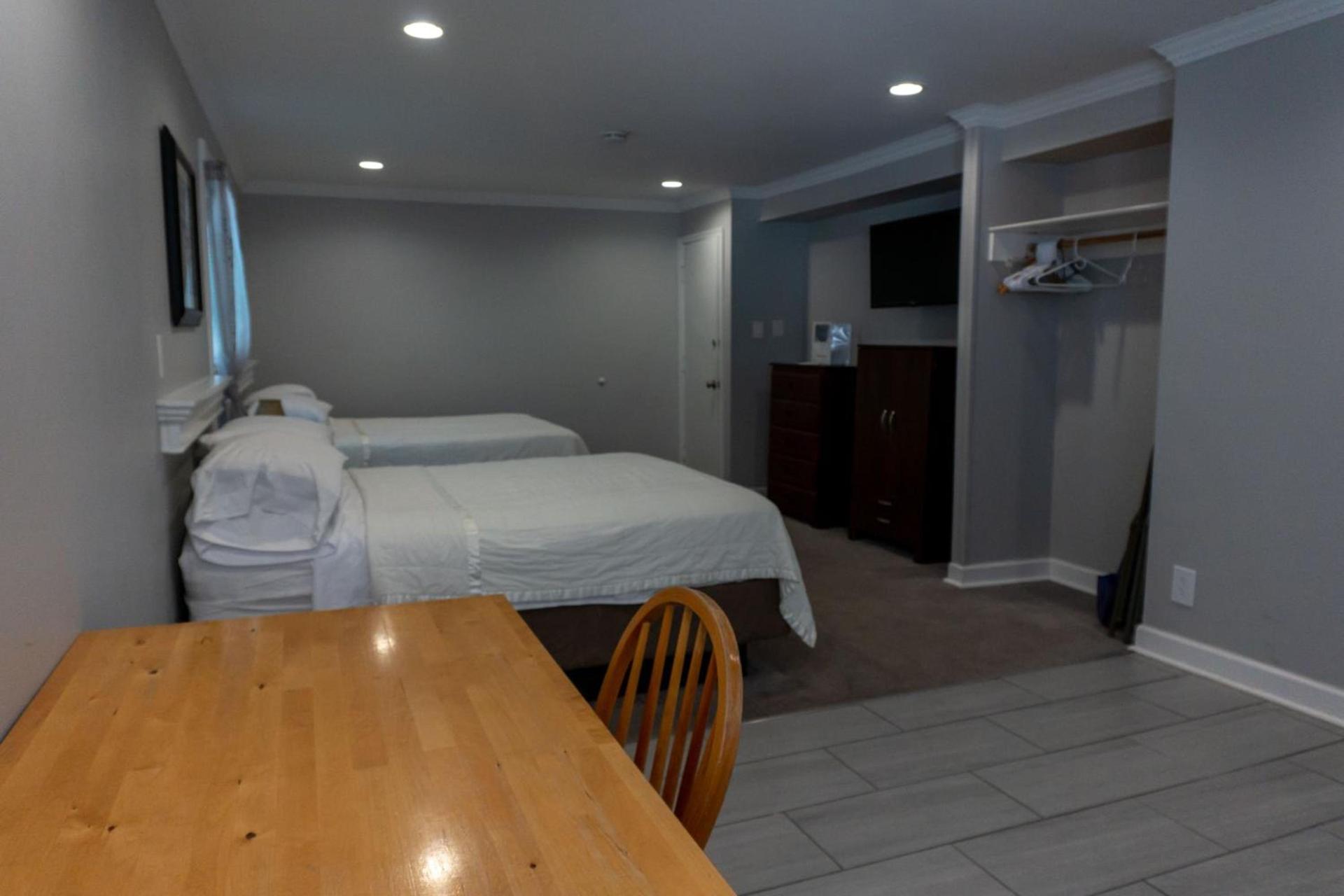 Beach Walk Hotel photo 11