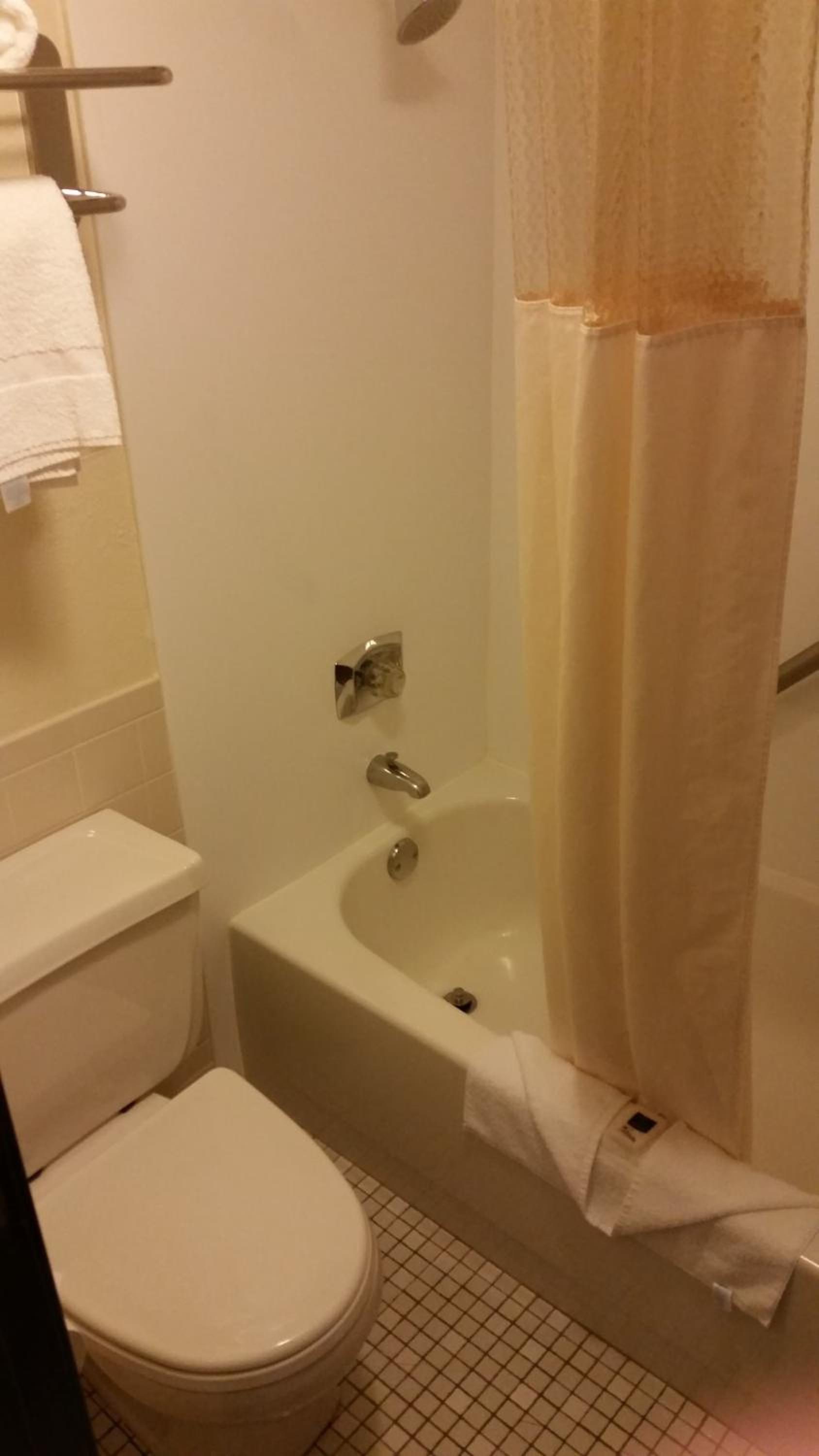 AmericInn by Wyndham Forest Lake photo 29