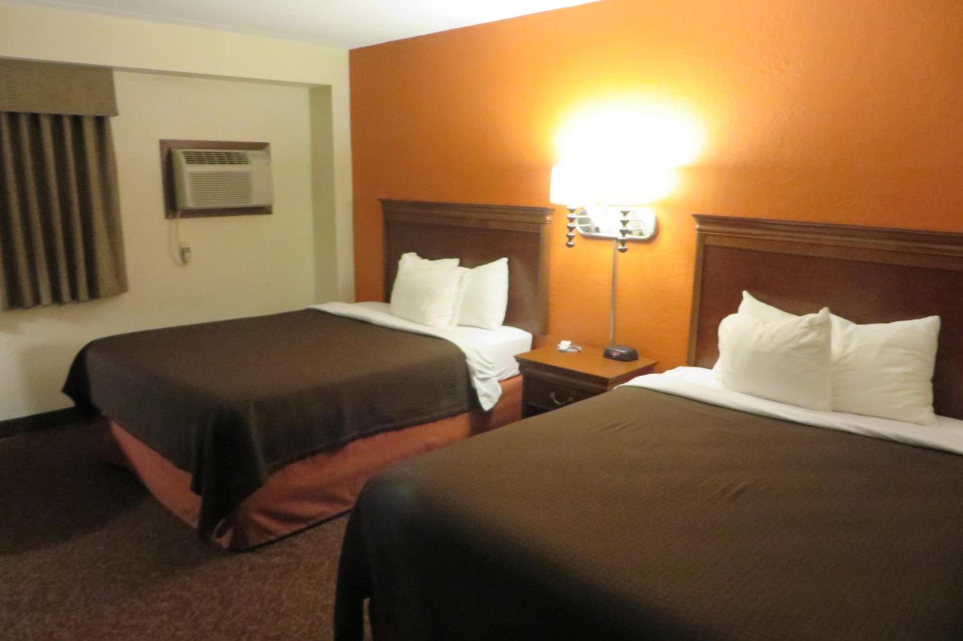 AmericInn by Wyndham Forest Lake photo 45