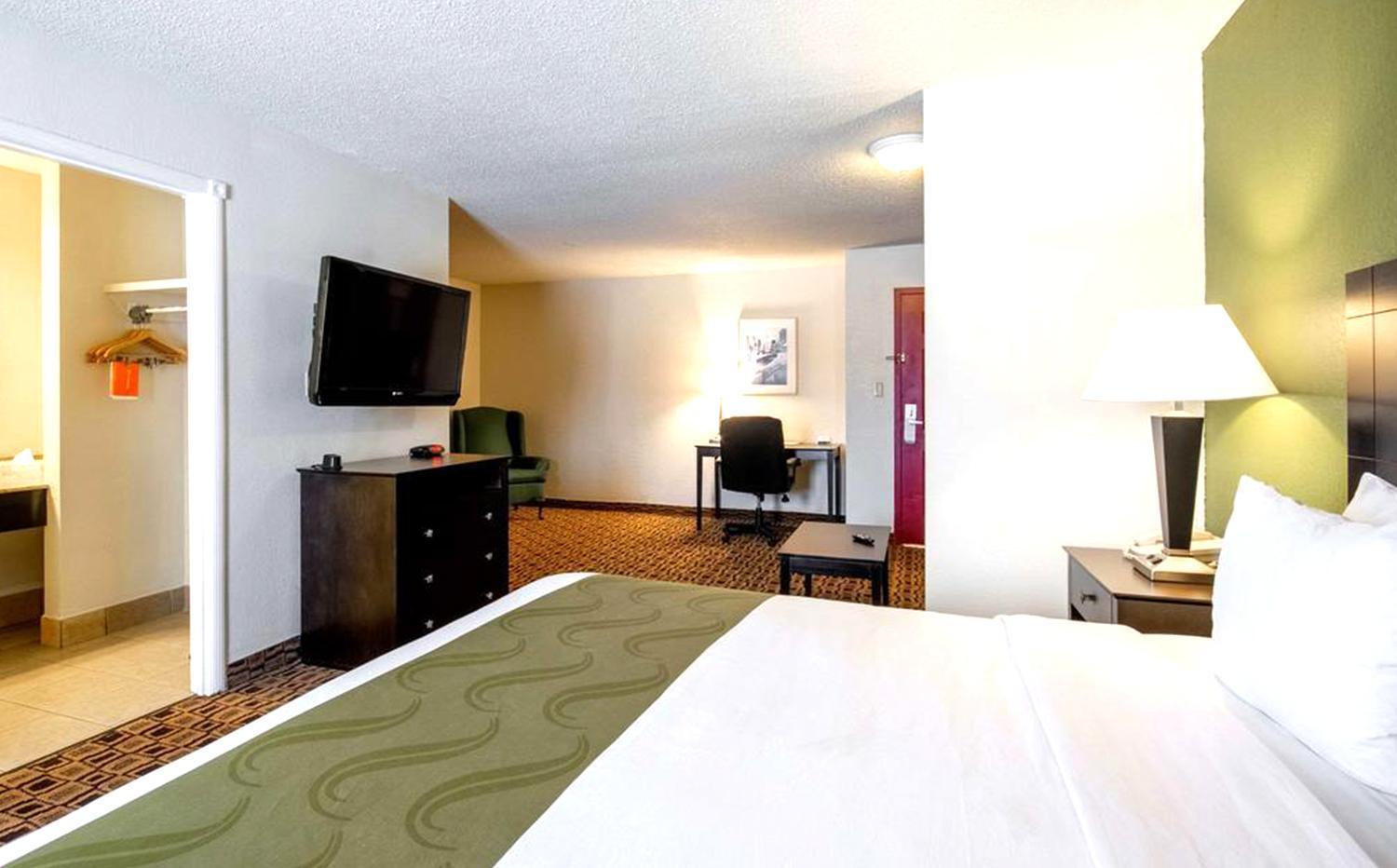 Coratel Suites photo 13