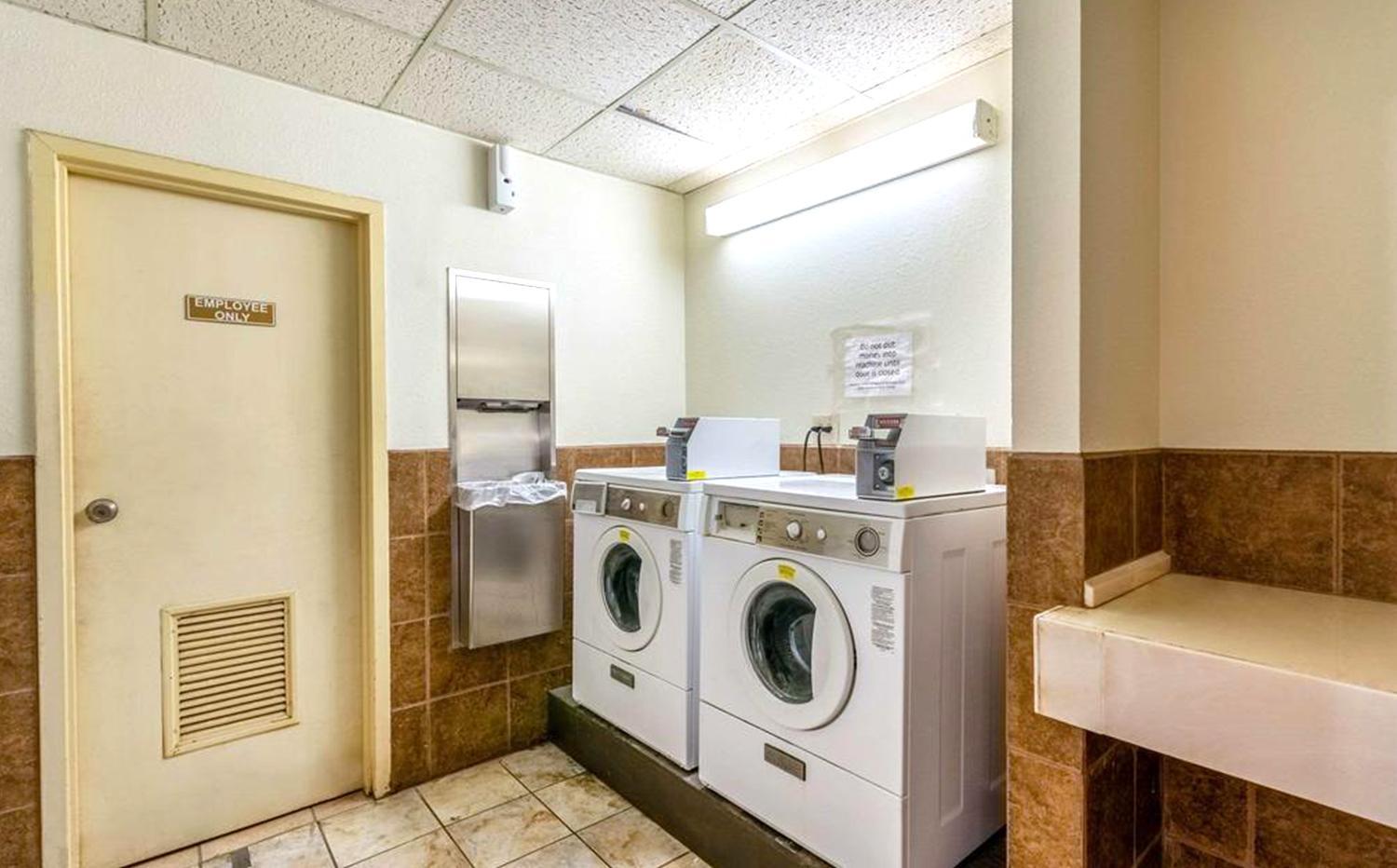 Coratel Suites photo 12
