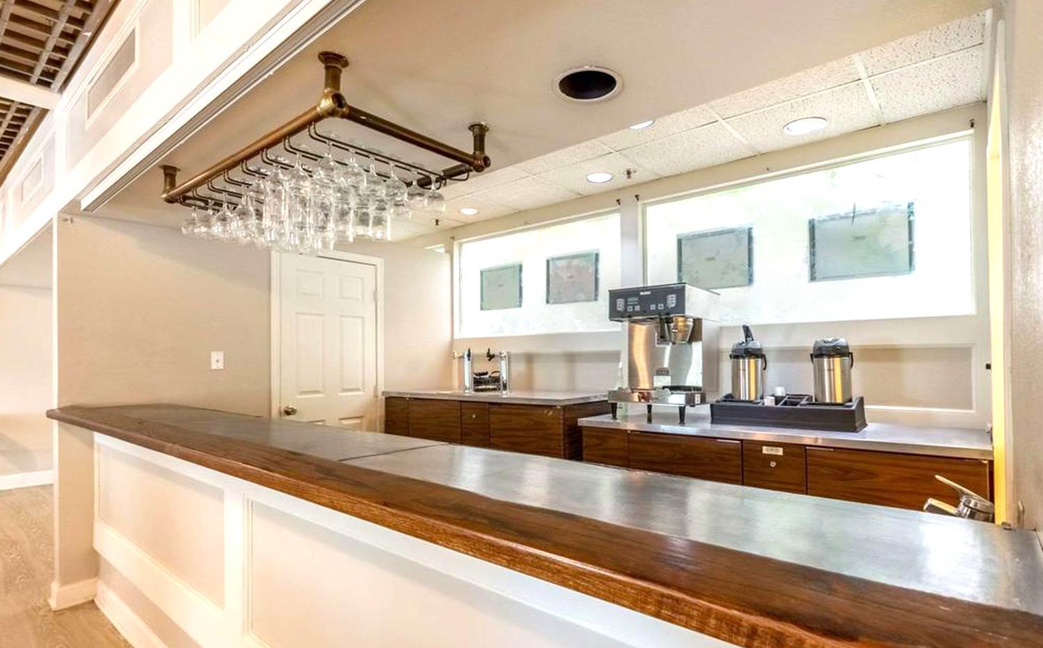 Coratel Suites photo 15