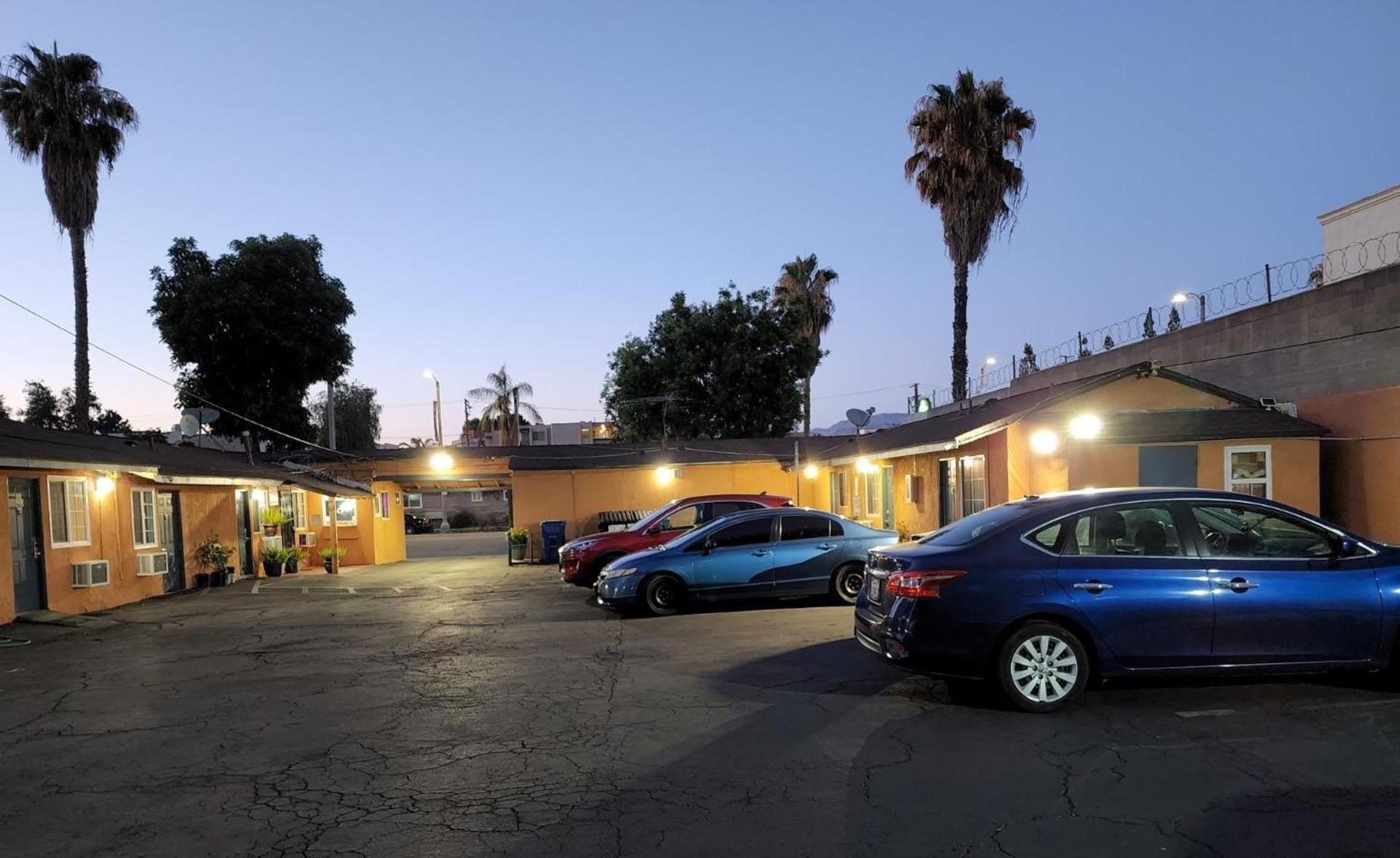 DAY N NIGHT INN - Near Universal Studios Hollywood photo 2