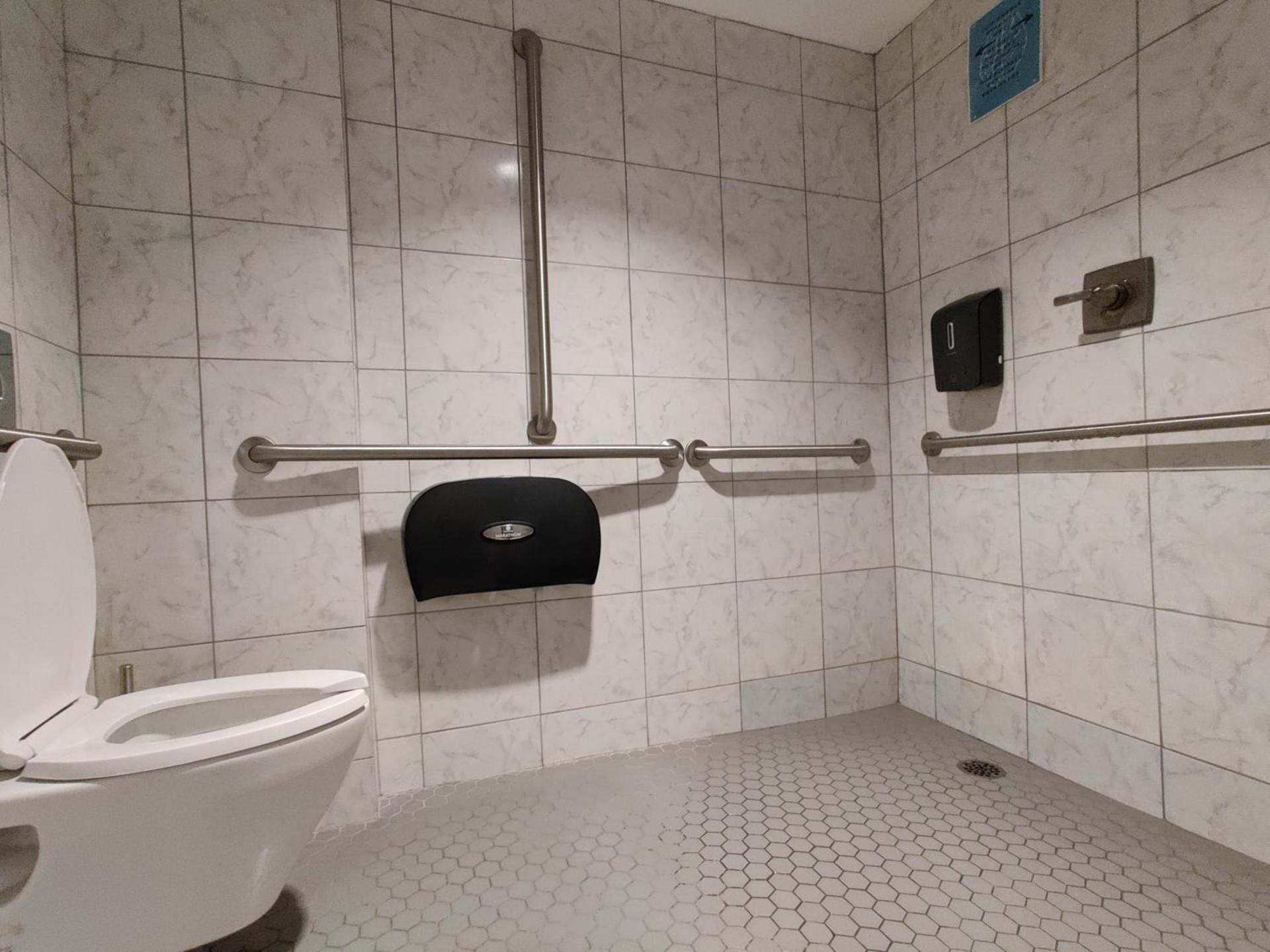 U Street Capsule Hostel photo 3