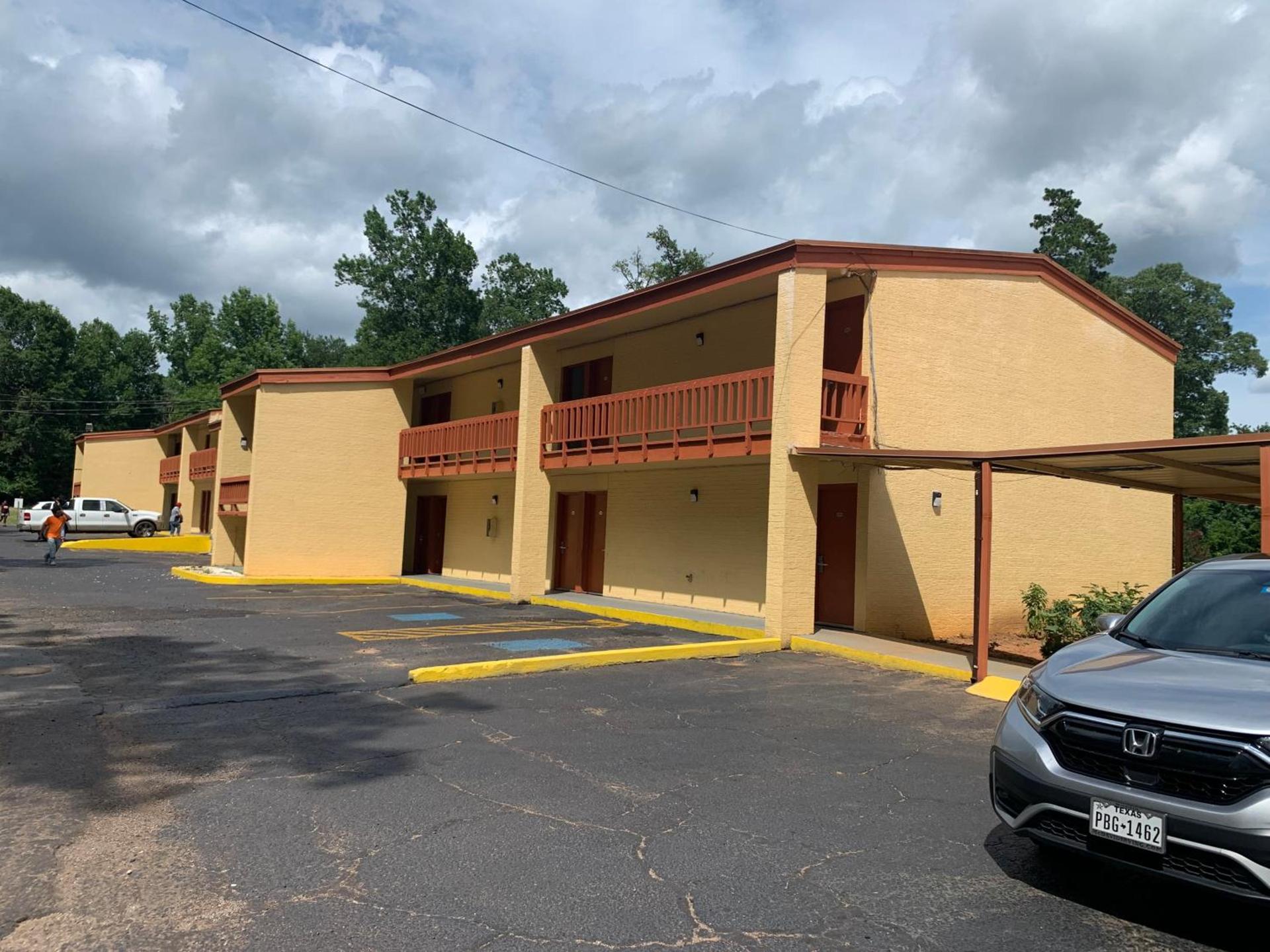 Executive Inn photo 5