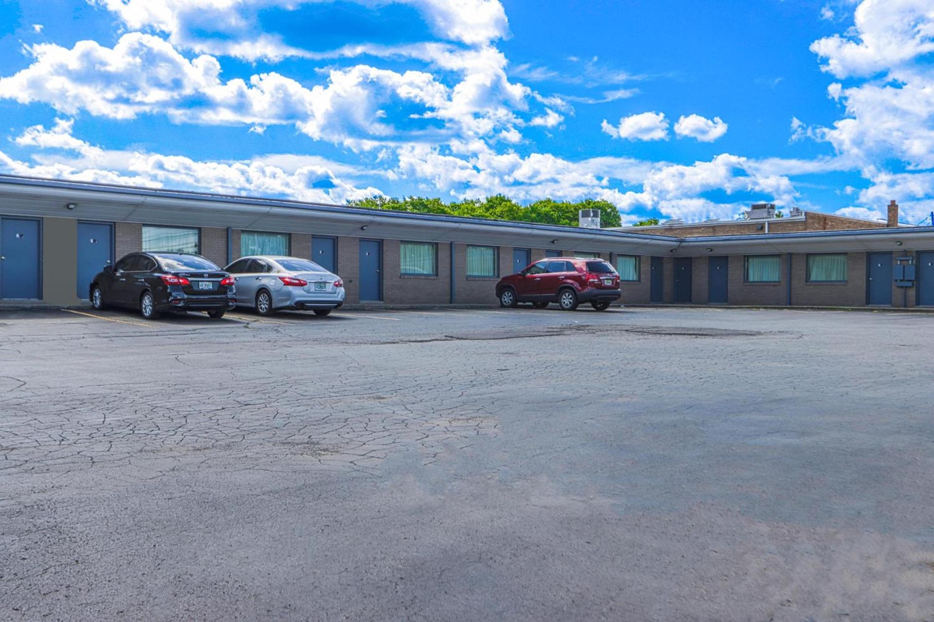 OYO Hotel North Lima OH - Boardman photo 12