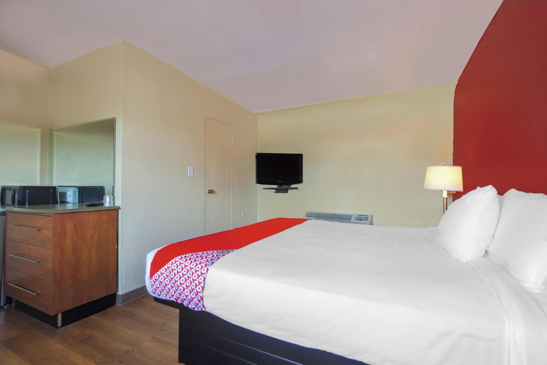 OYO Hotel North Lima OH - Boardman photo 23