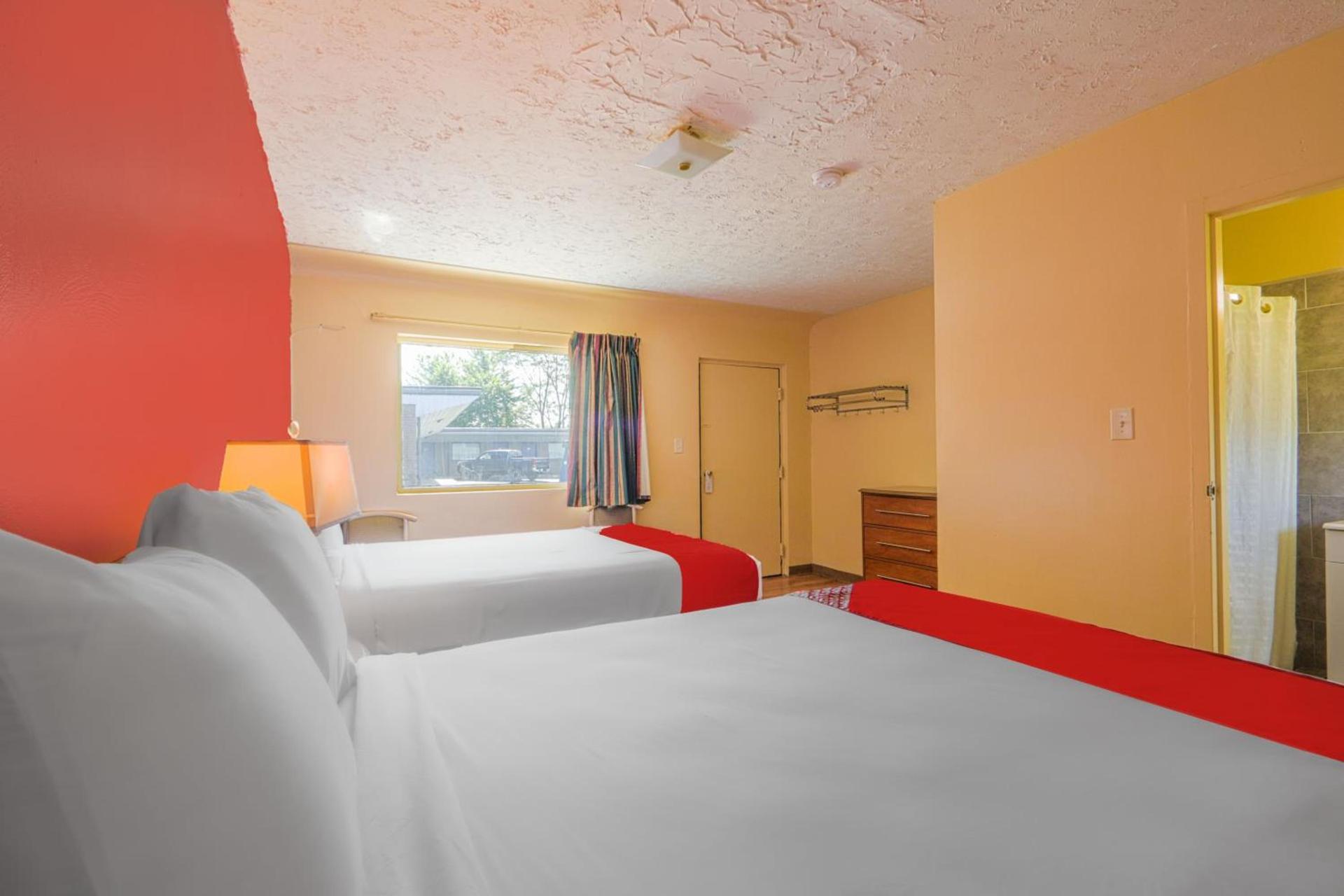 OYO Hotel North Lima OH - Boardman photo 7