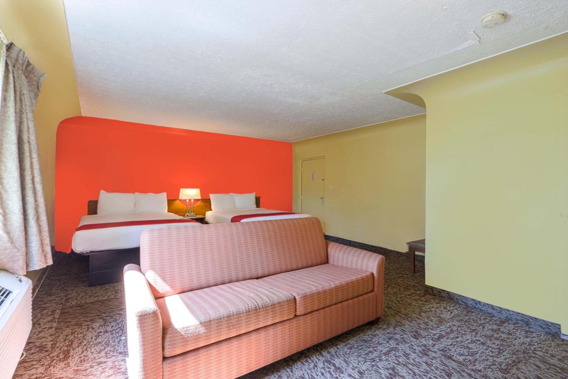 OYO Hotel North Lima OH - Boardman photo 28