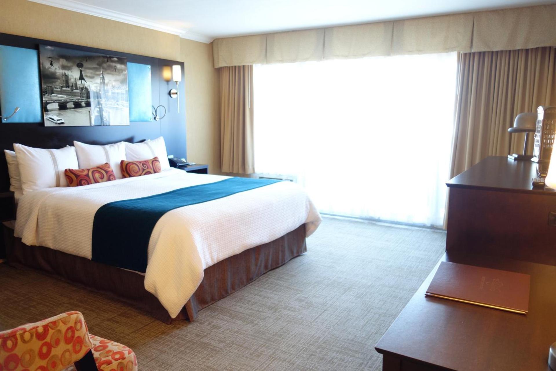 The Dylan Hotel at SFO photo 10