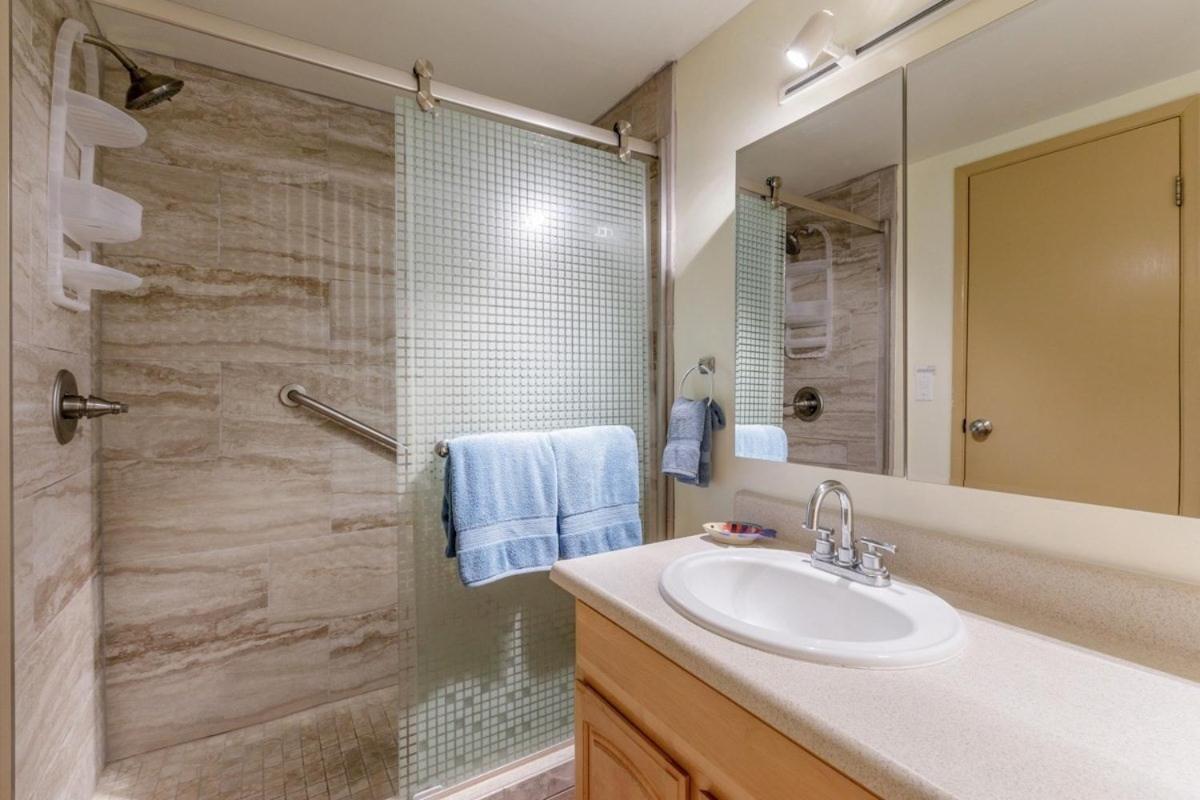 Alii Villas Condominiums photo 11