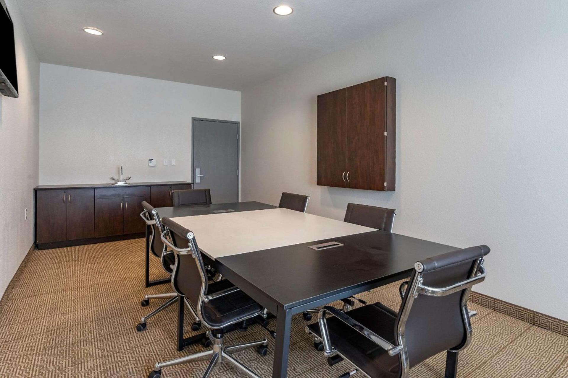 Comfort Inn & Suites Aztec - Farmington Area photo 13
