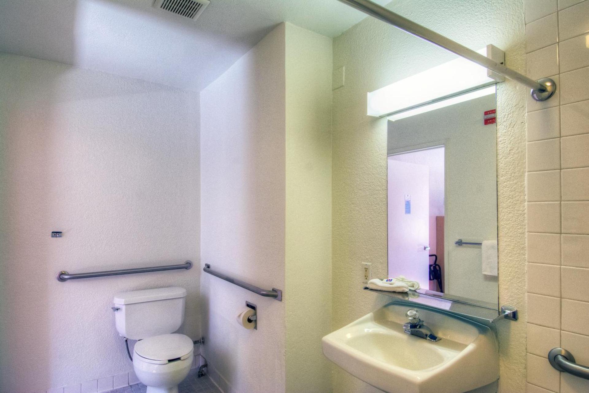 Motel 6-Arcata, CA Cal Poly Humboldt photo 38