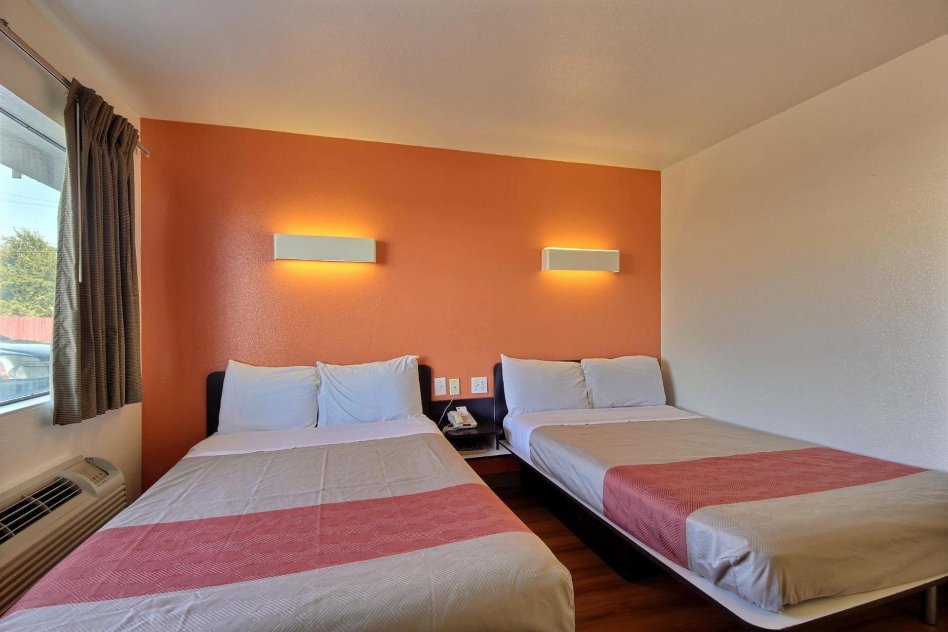 Motel 6-Laredo, TX - South photo 14