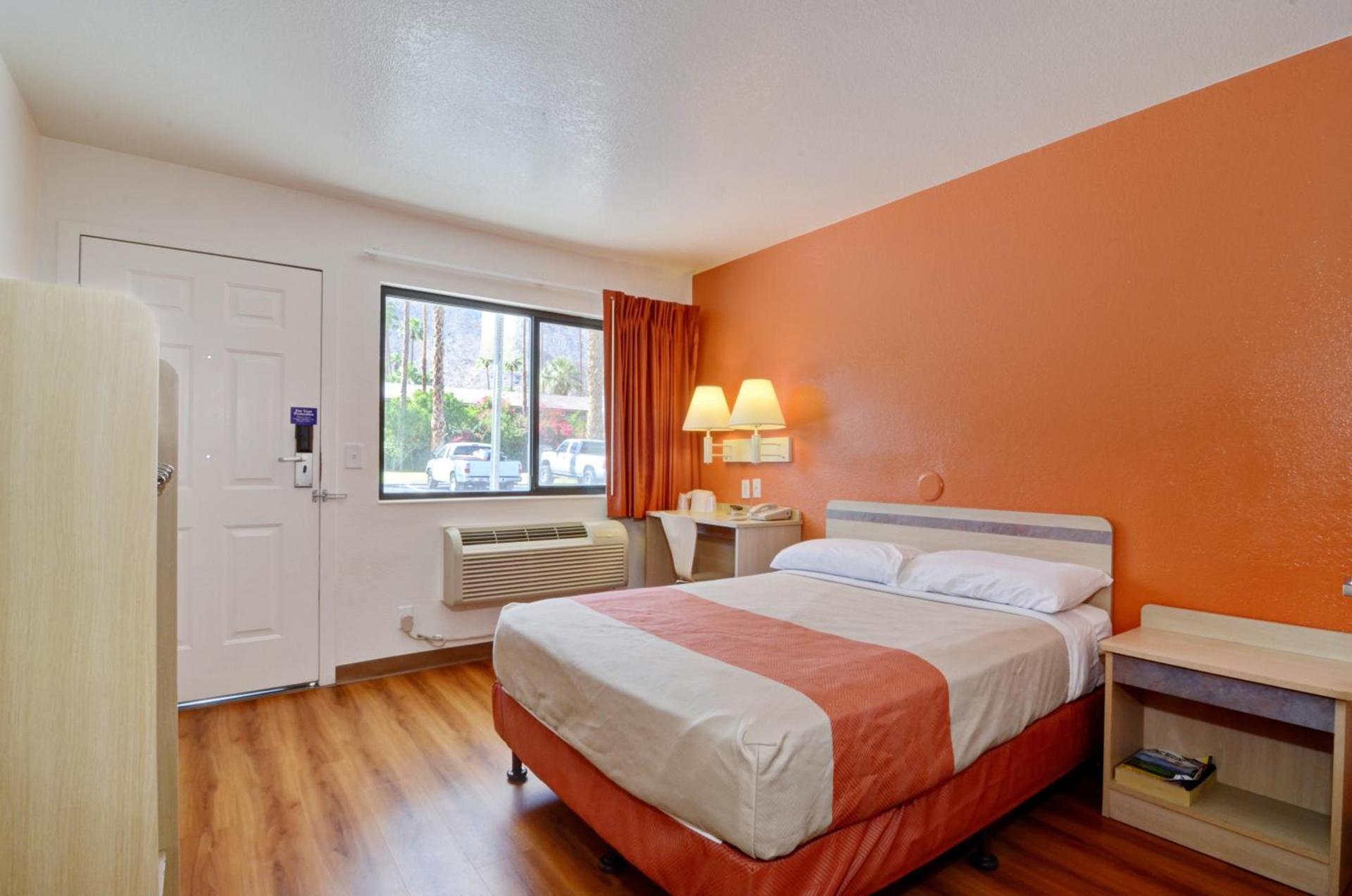 Motel 6-Palm Springs, CA - East - Palm Canyon photo 64