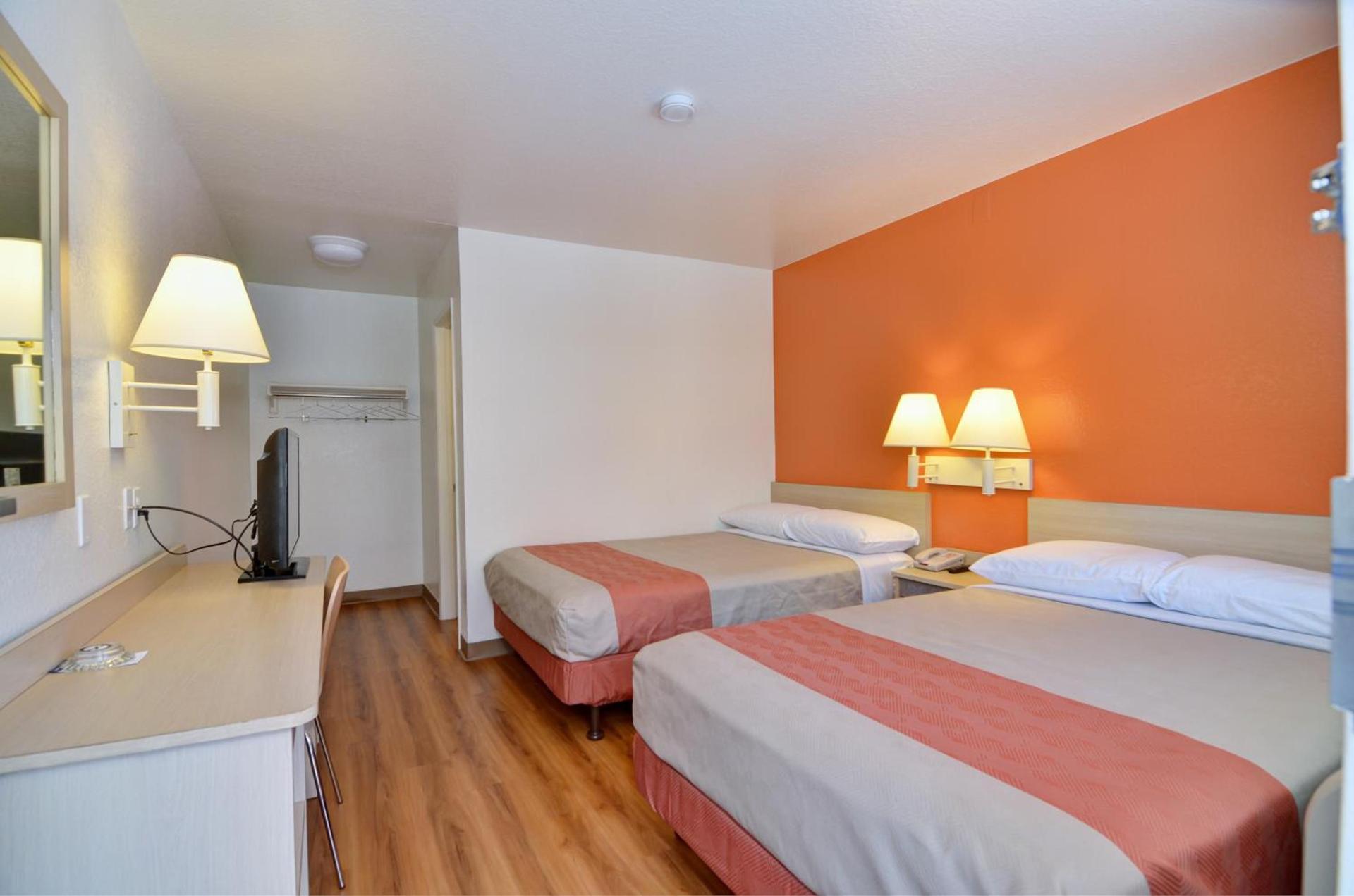 Motel 6-Palm Springs, CA - East - Palm Canyon photo 65