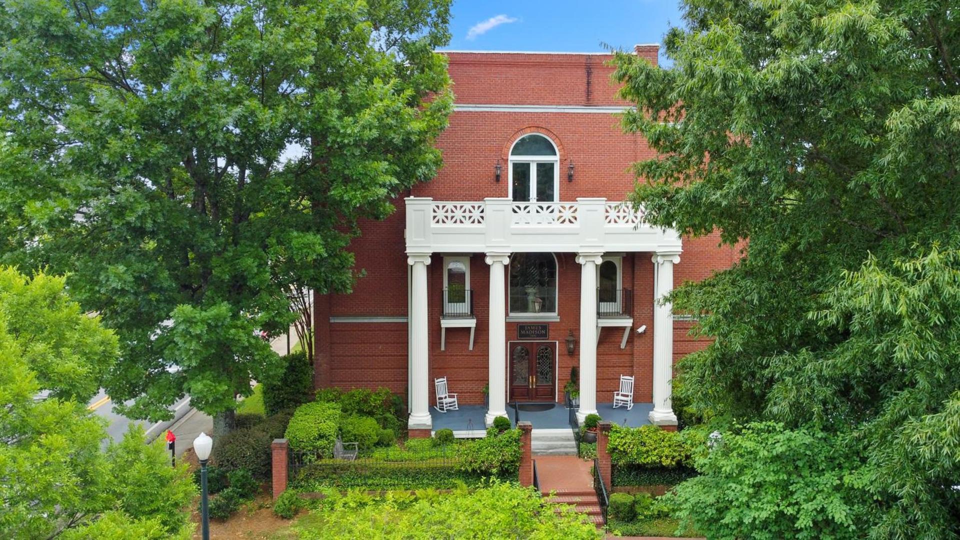 The James Madison Inn photo 13