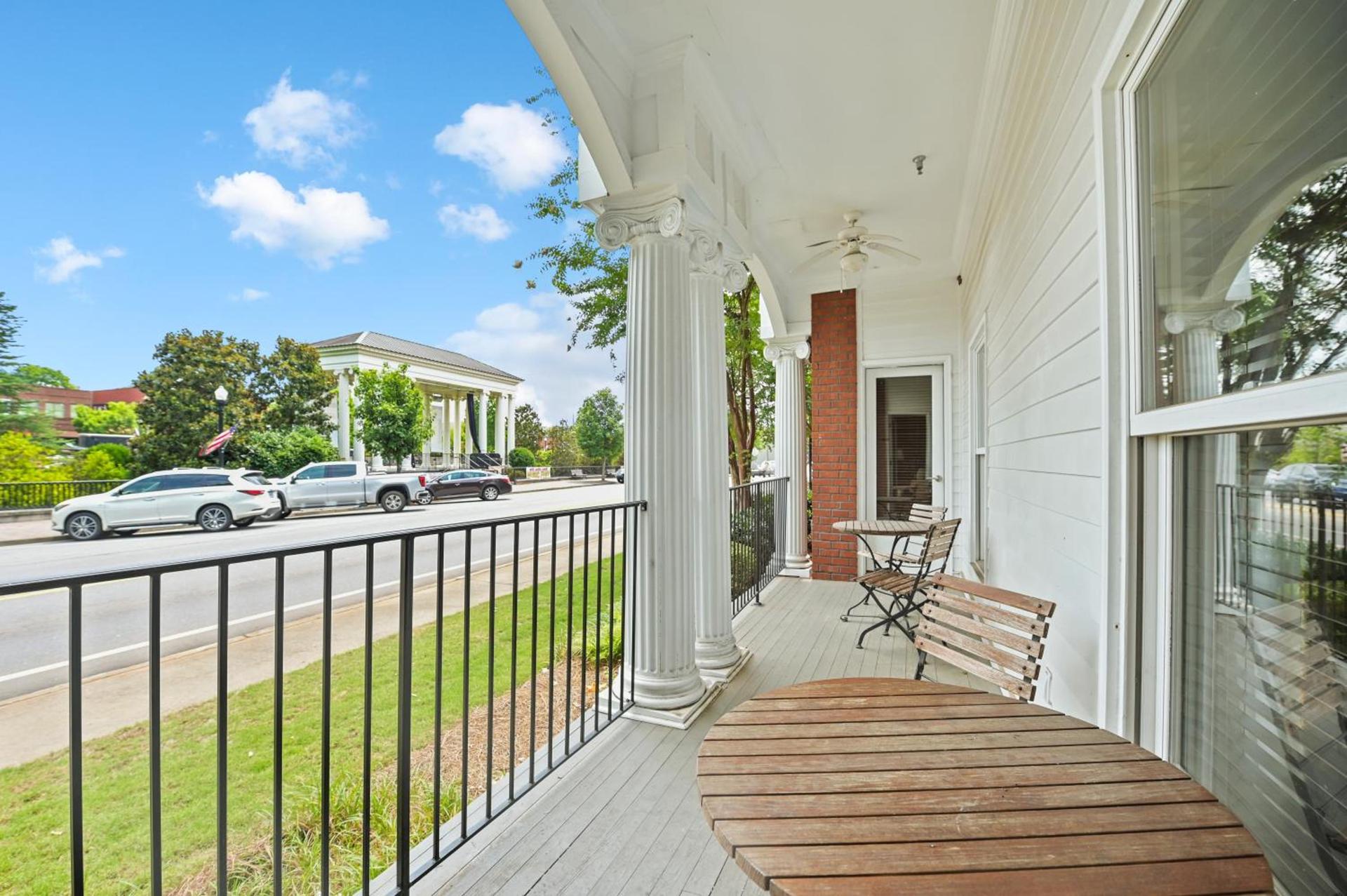 The James Madison Inn photo 21