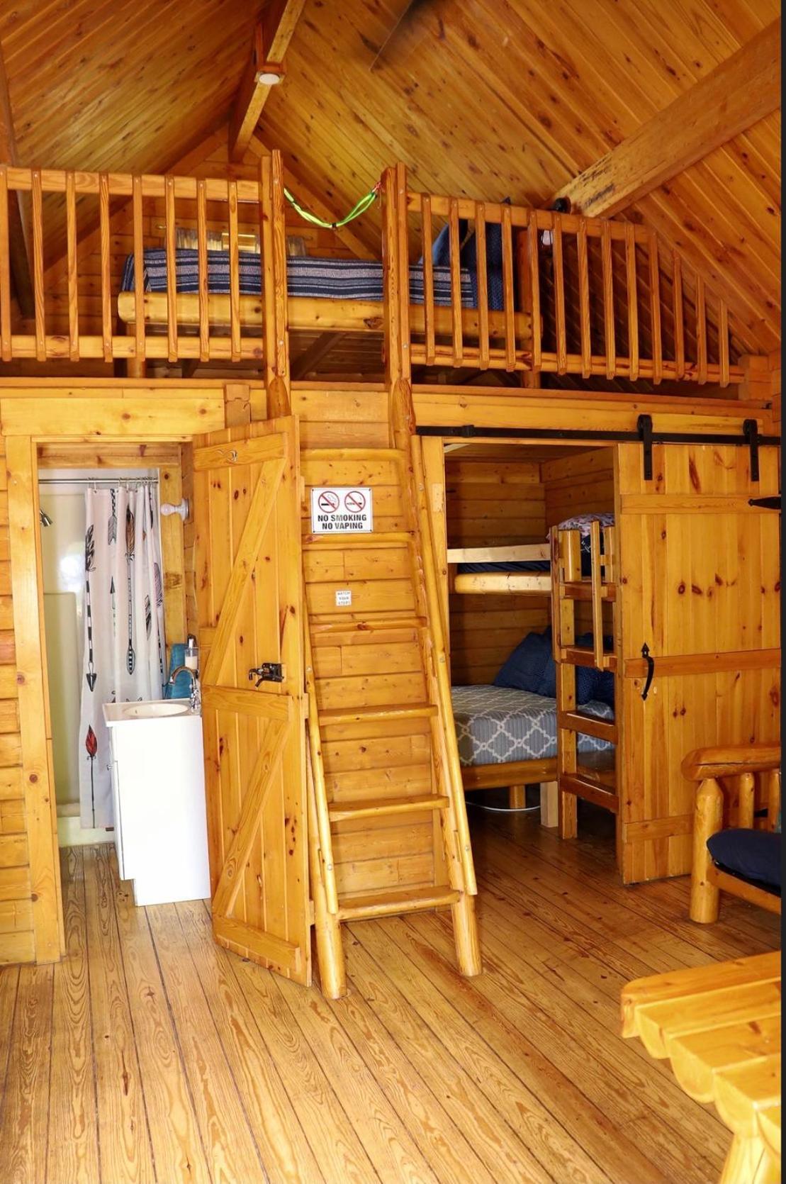 Katie's Cozy Cabins photo 28