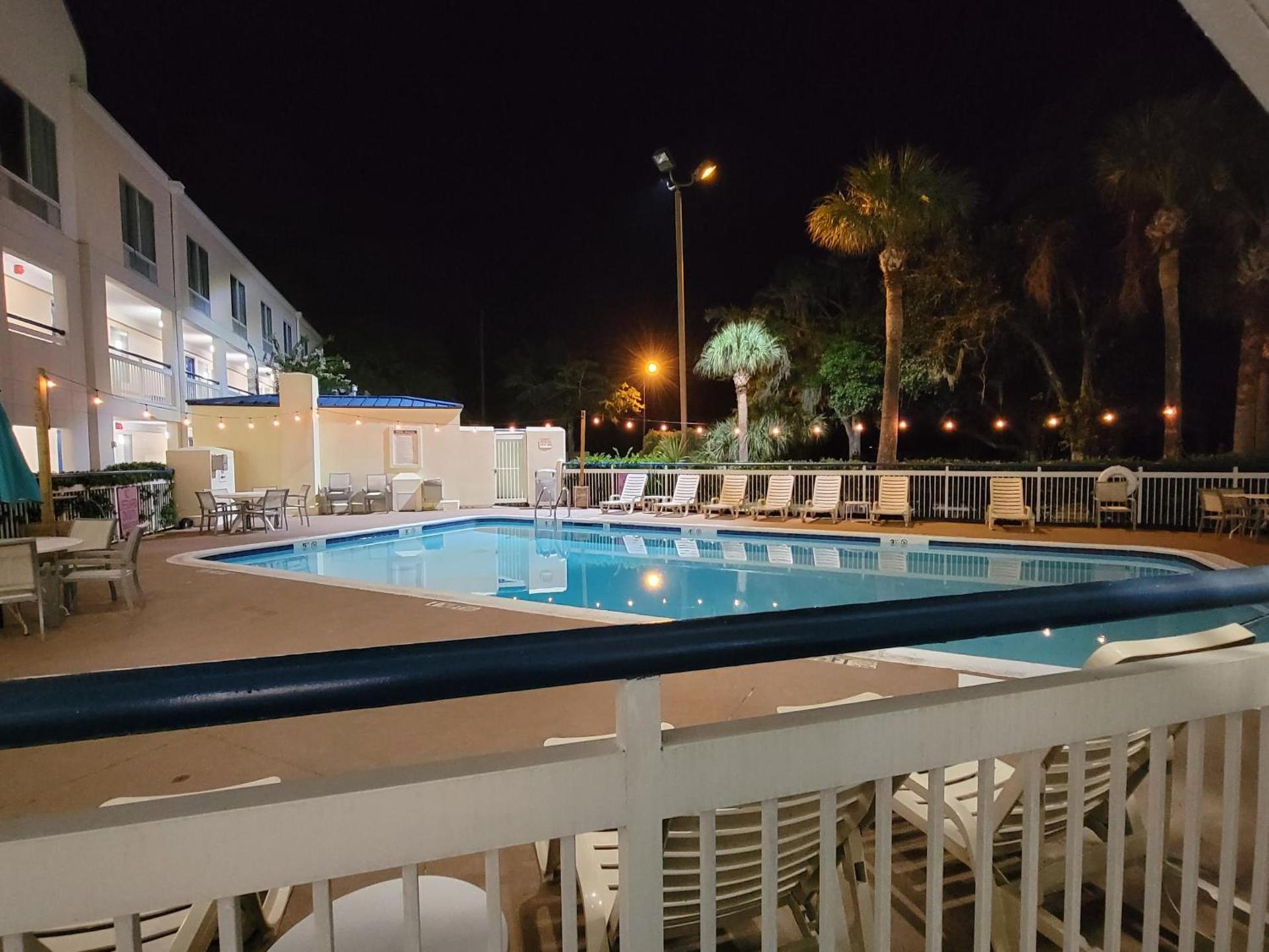 Hotel Carolina A Days Inn by Wyndham photo 42