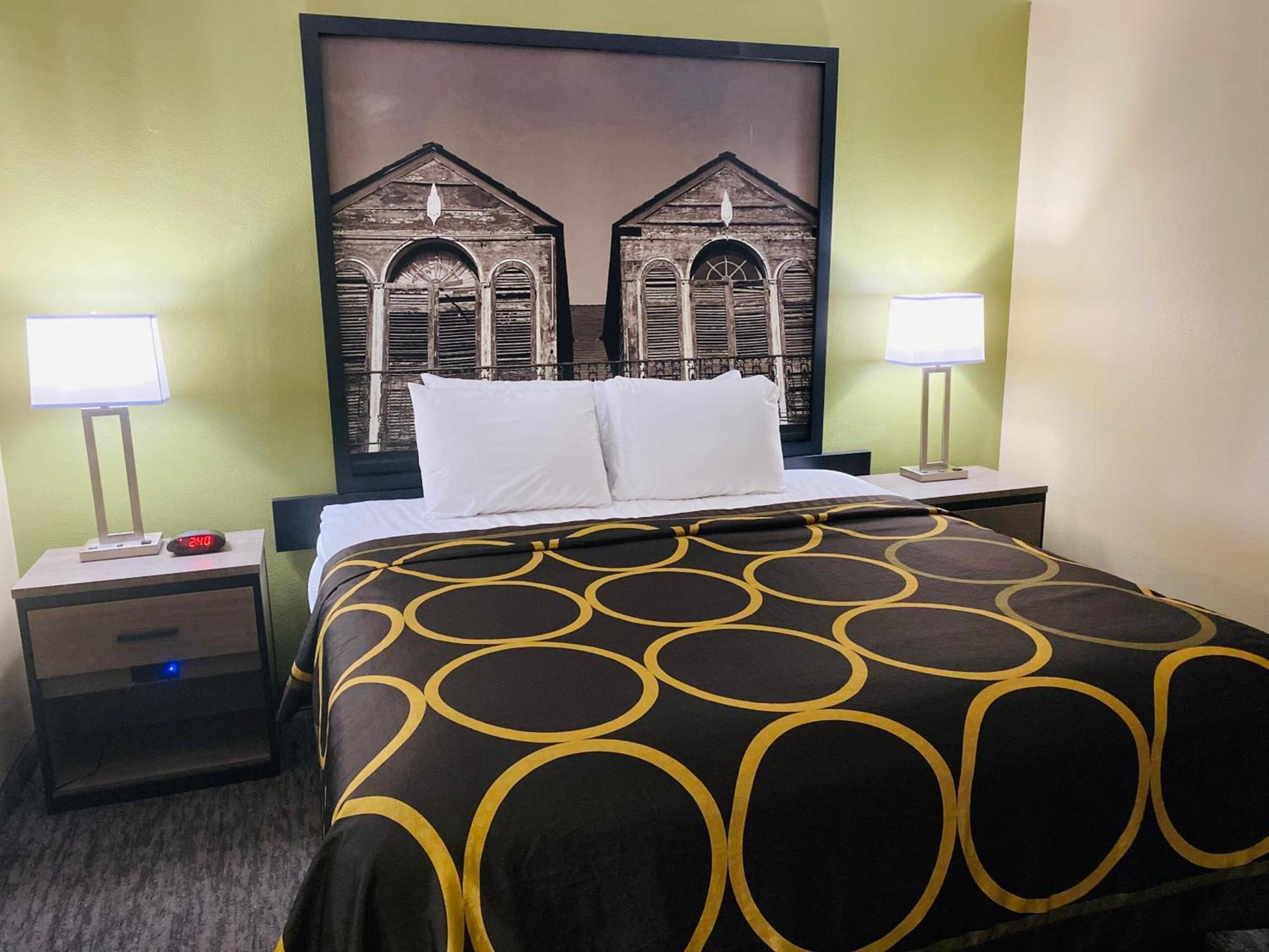 Super 8 by Wyndham New Iberia photo 17