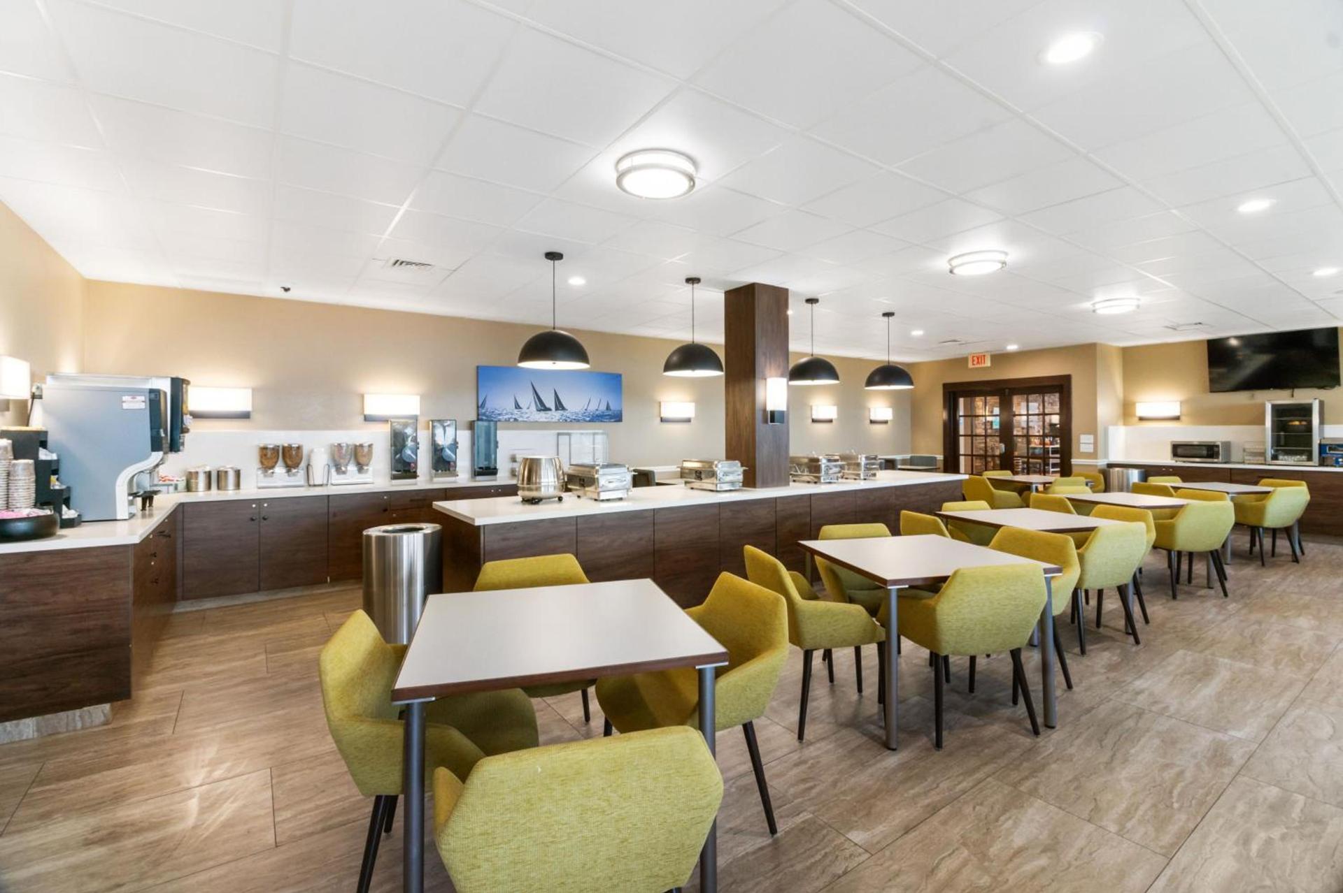 Beachfront Palms Resort Galveston, an Ascend Collection Hotel photo 65