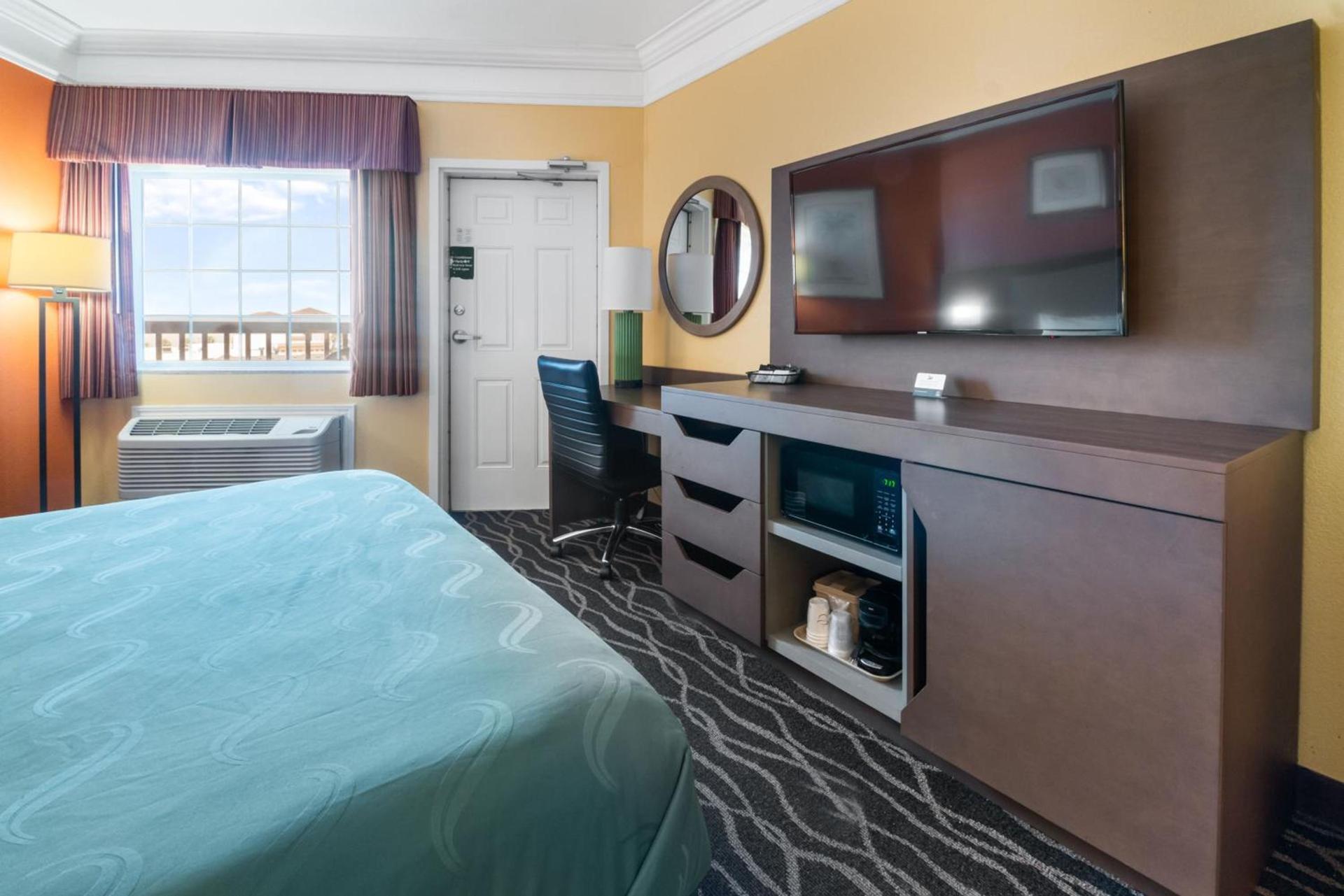 Hyatt Select Galveston Beachfront photo 45