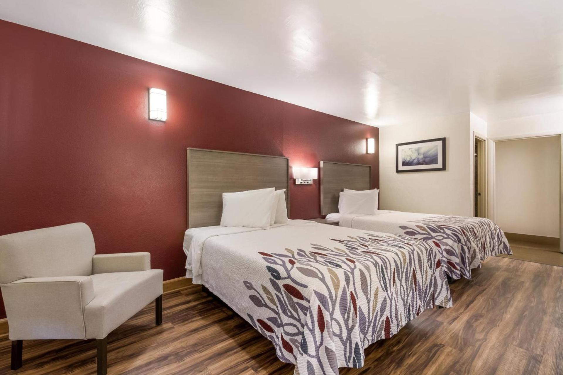 Red Roof Inn Crestview photo 8