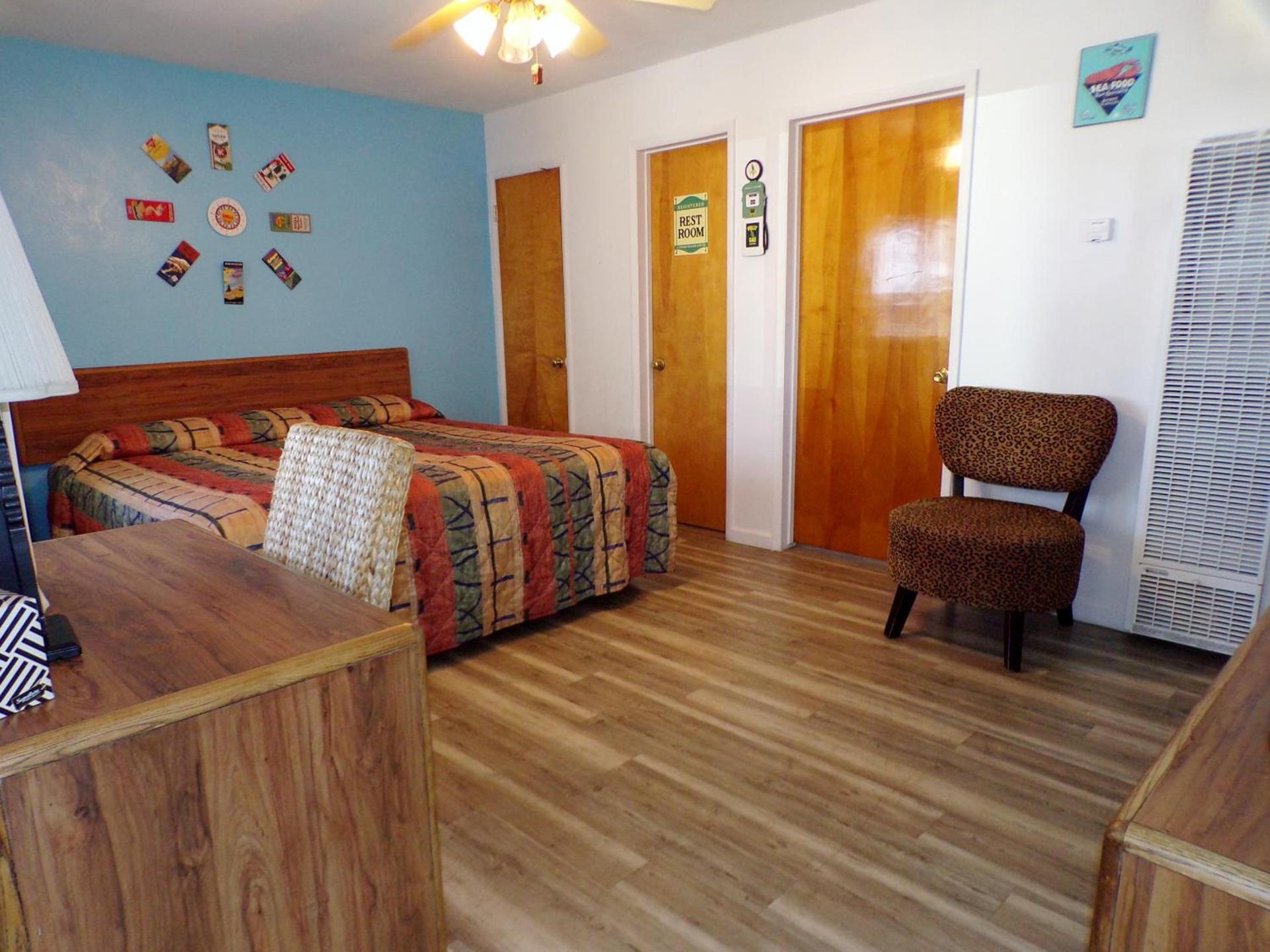 Cypress Tree Motel photo 24