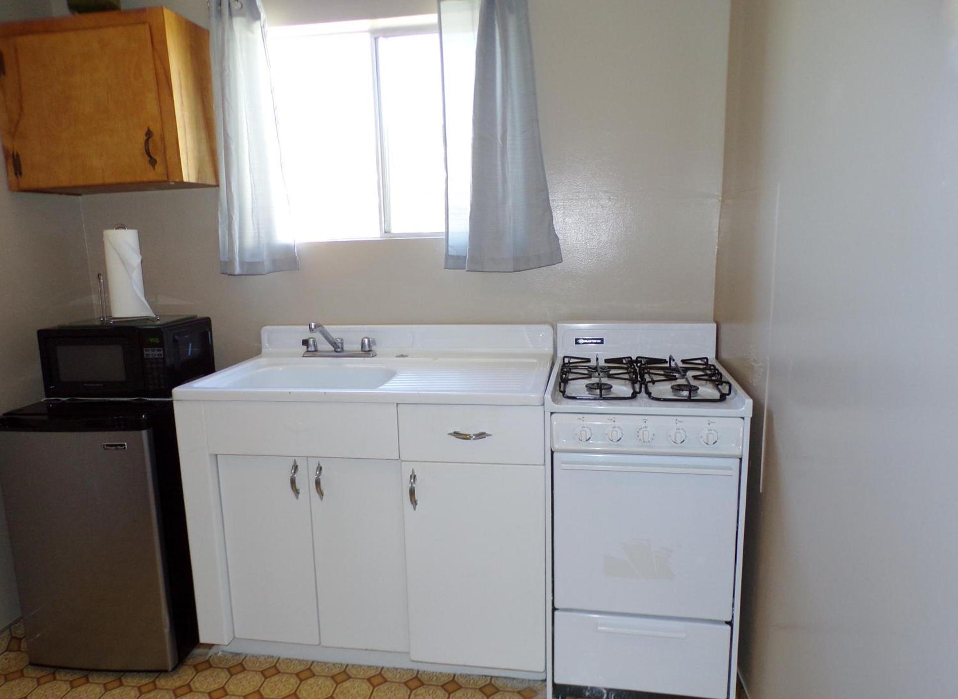 Cypress Tree Motel photo 17