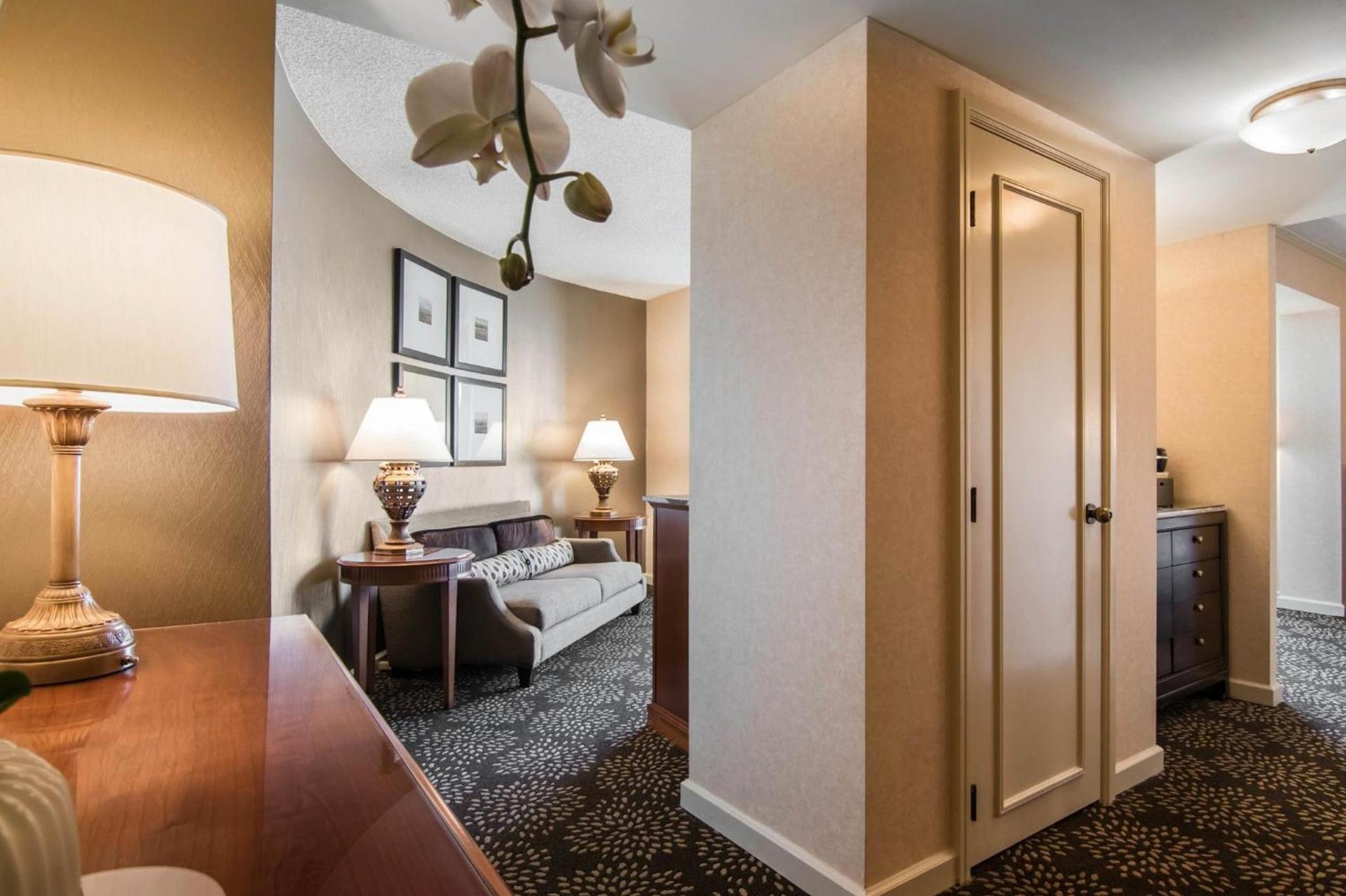 Omni Las Colinas Hotel photo 25