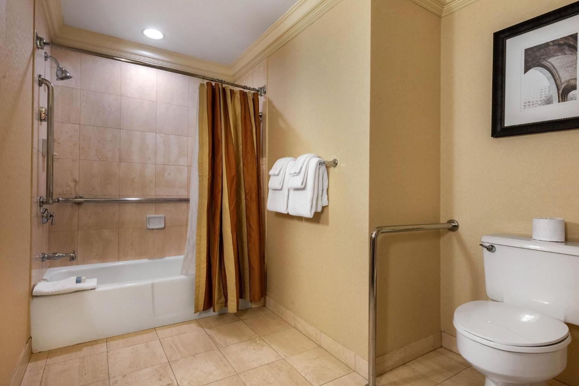 Omni William Penn Hotel photo 35
