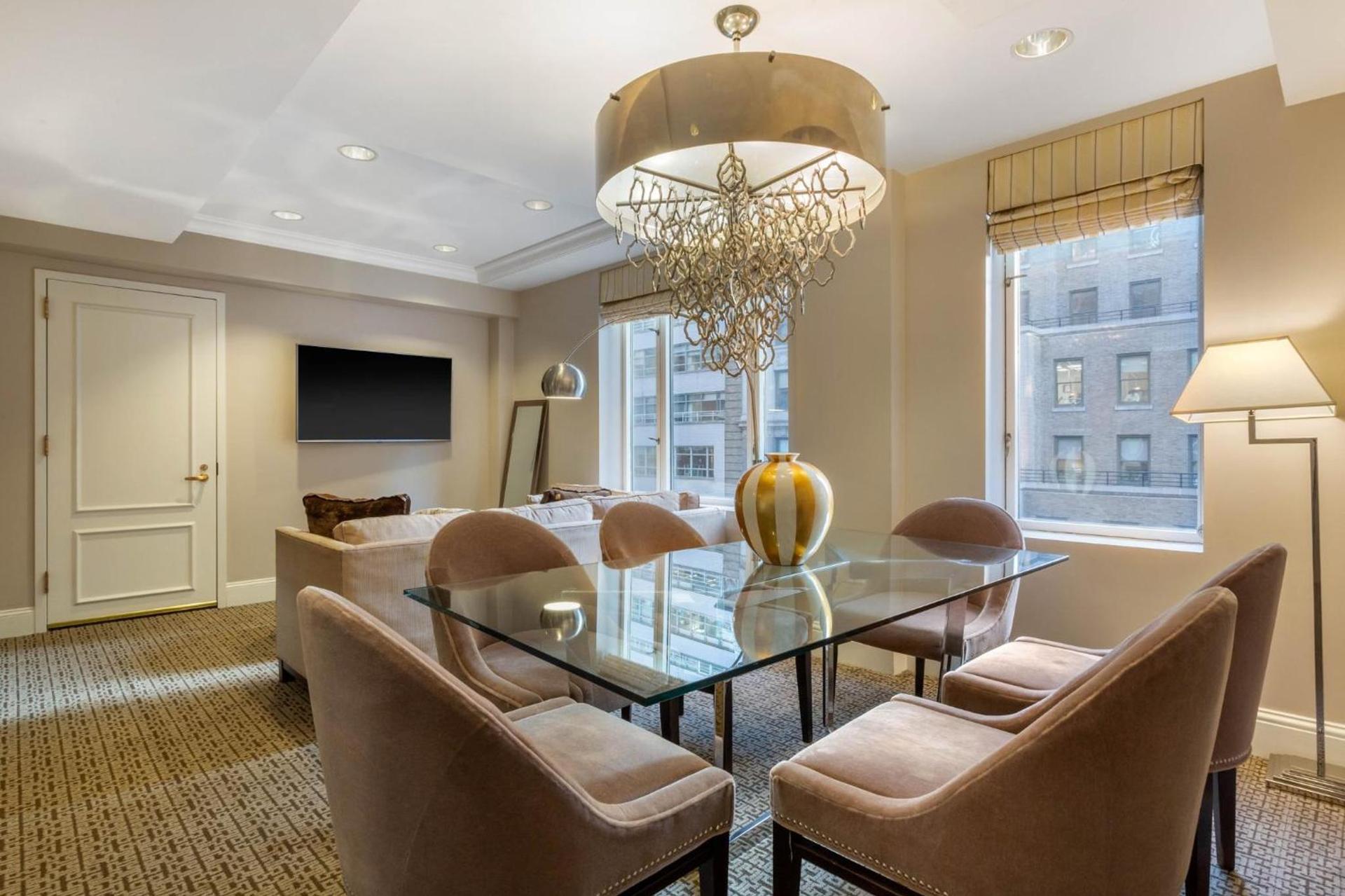 Omni Berkshire Place photo 19