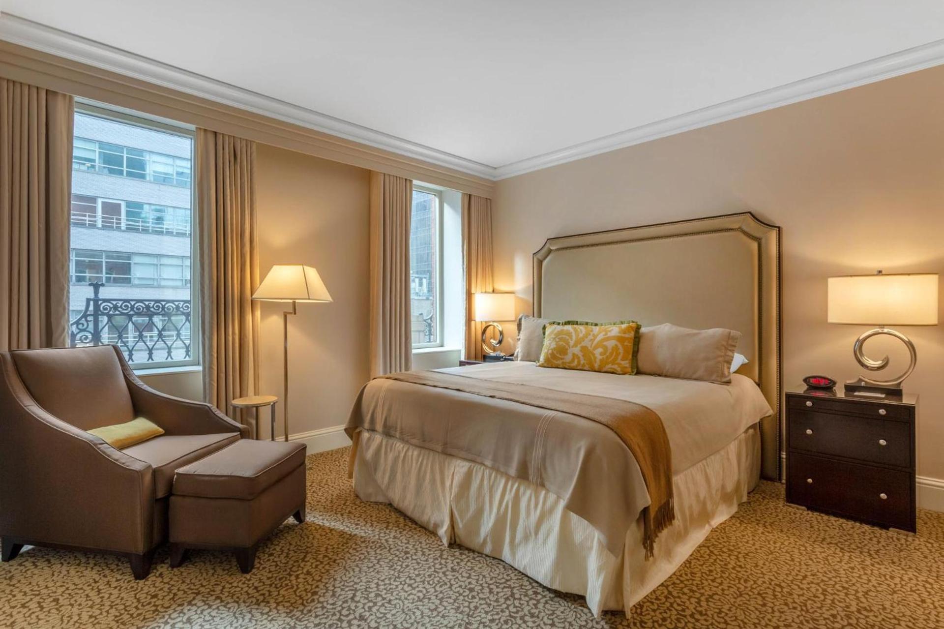 Omni Berkshire Place photo 29