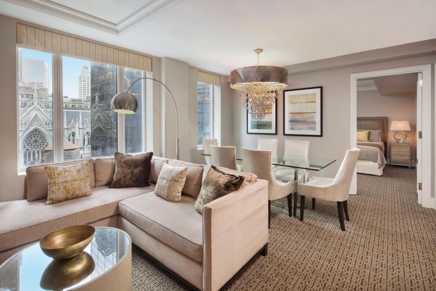 Omni Berkshire Place photo 89