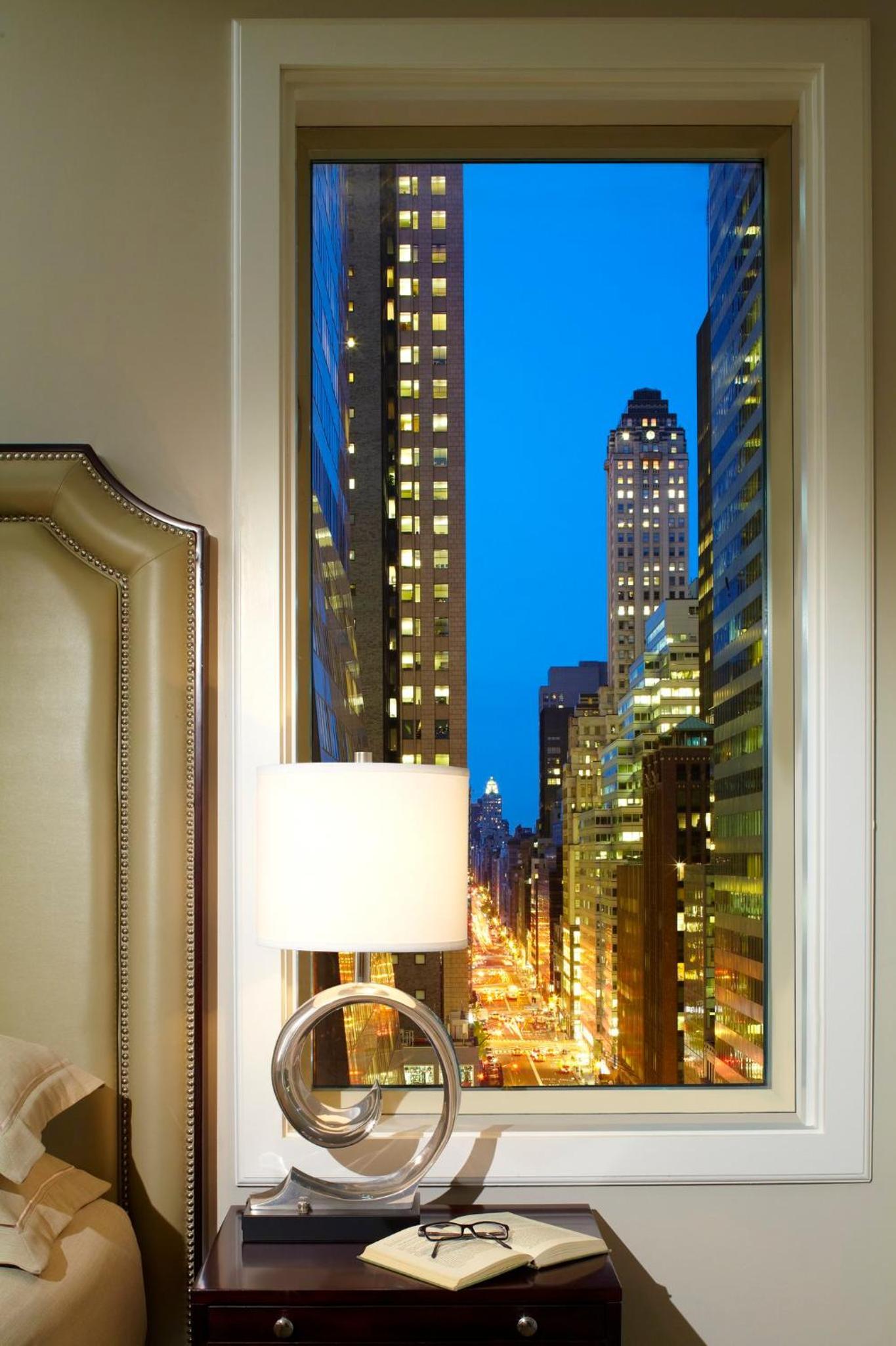 Omni Berkshire Place photo 8