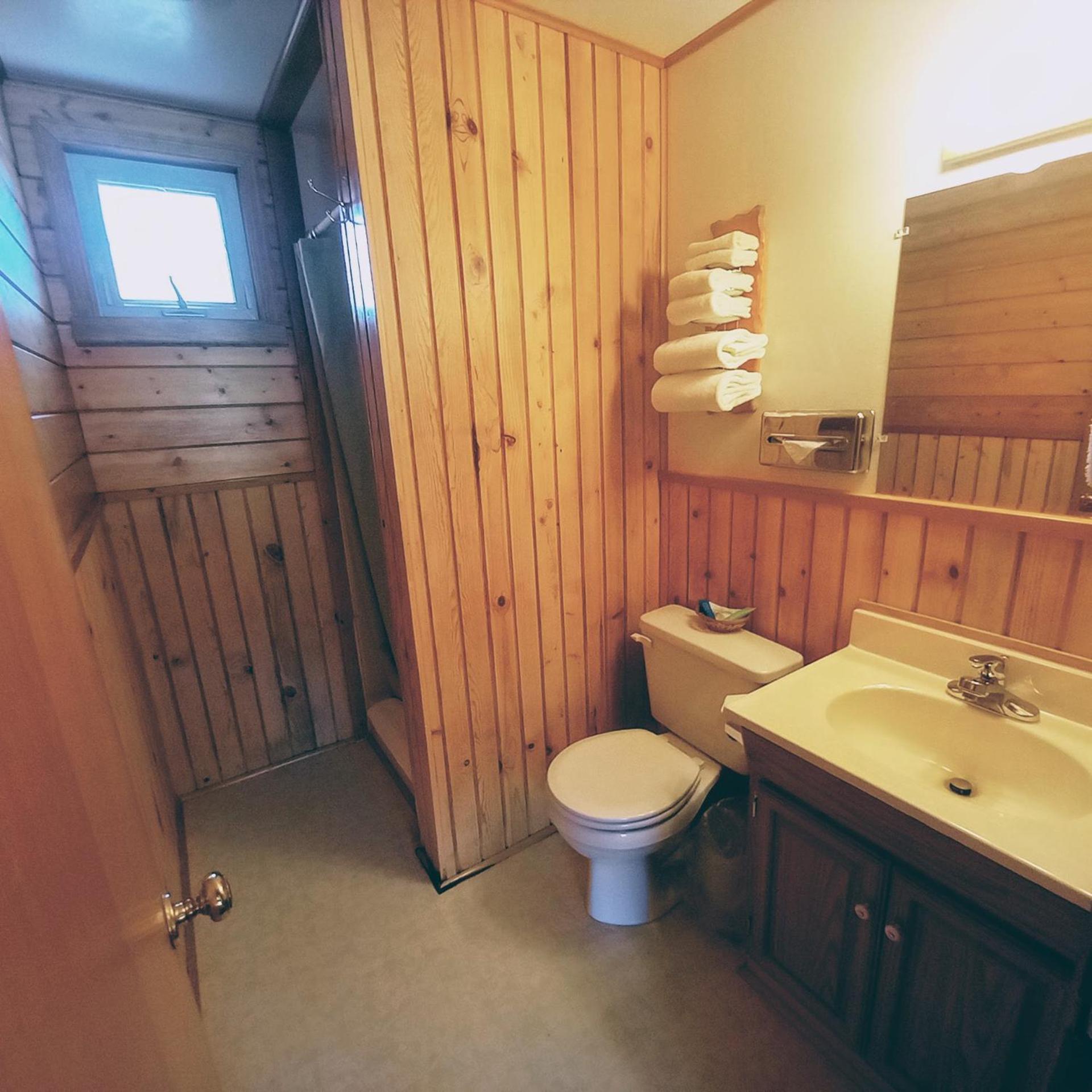 Lone Eagle Lodge photo 25
