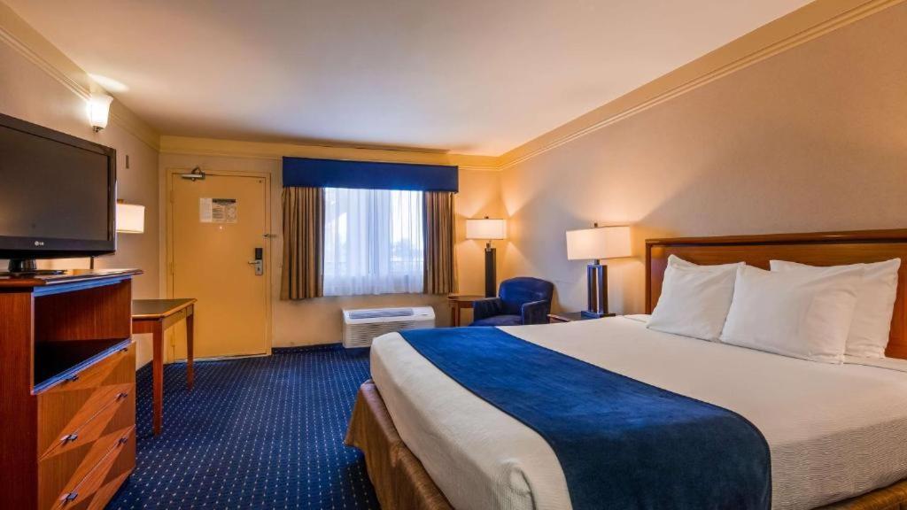 Best Western San Diego Pacific Beach/Mission Bay photo 18