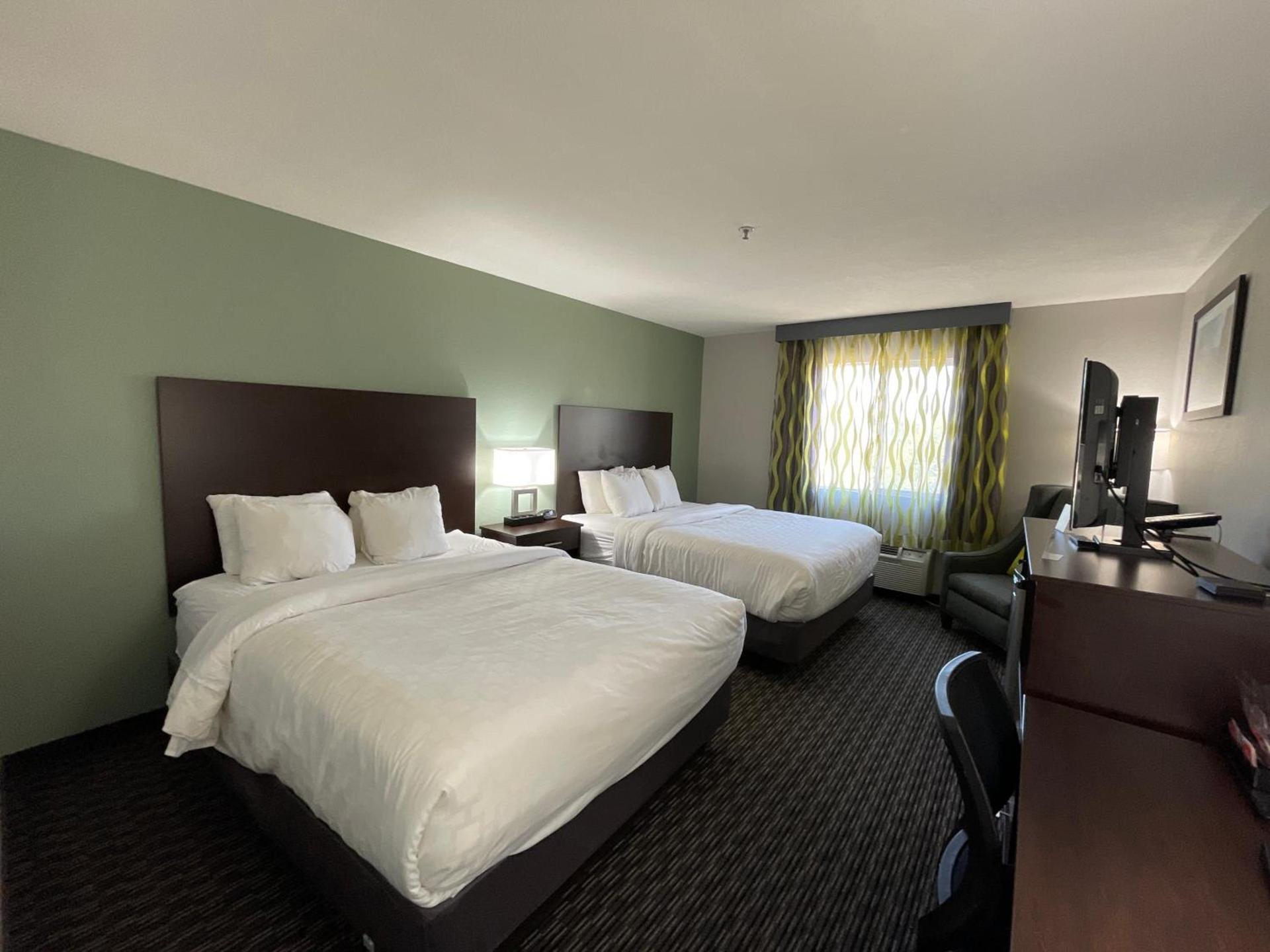Wingate by Wyndham Cedar City photo 49