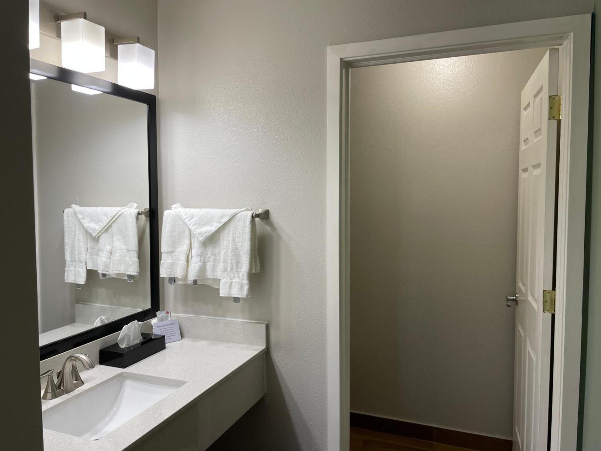 Wingate by Wyndham Cedar City photo 54