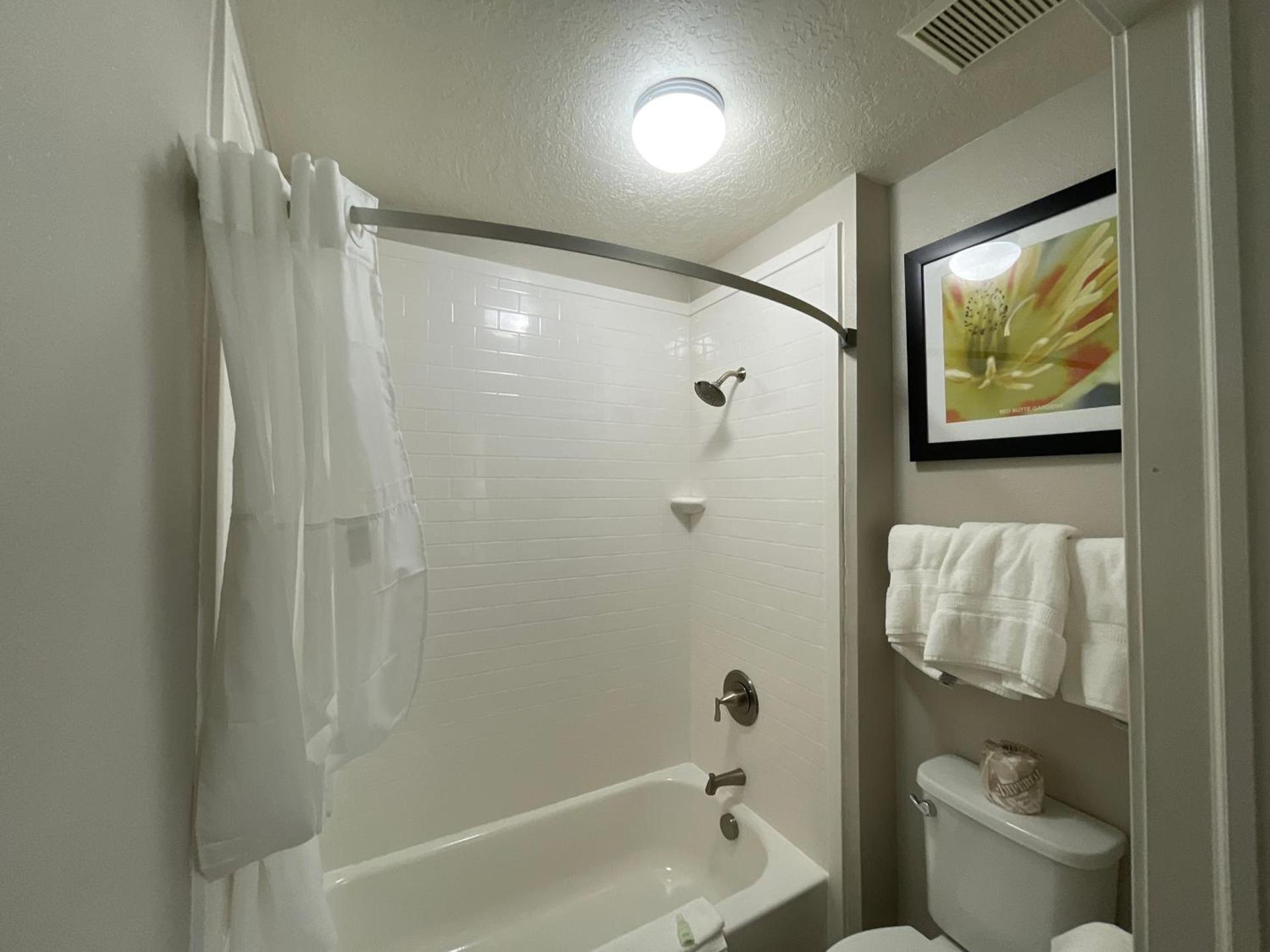 Wingate by Wyndham Cedar City photo 63
