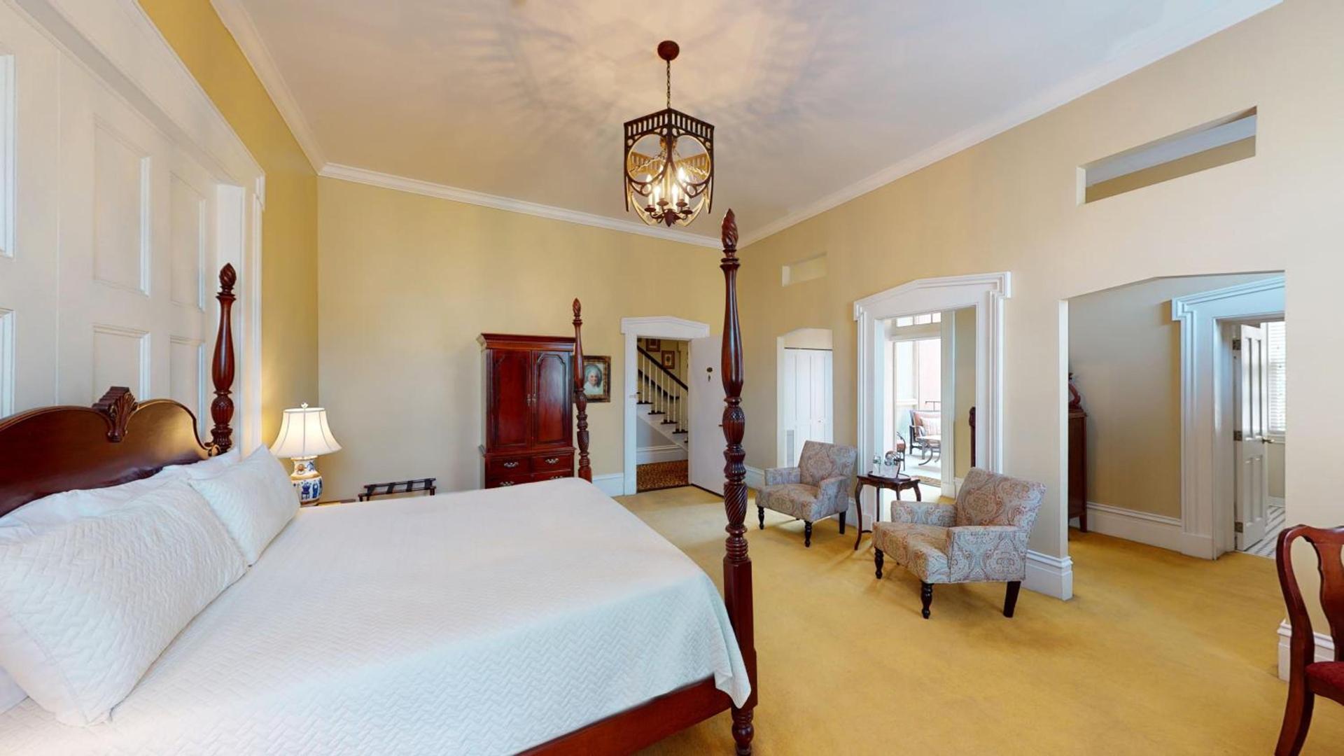 The Presidents' Quarters Inn photo 12