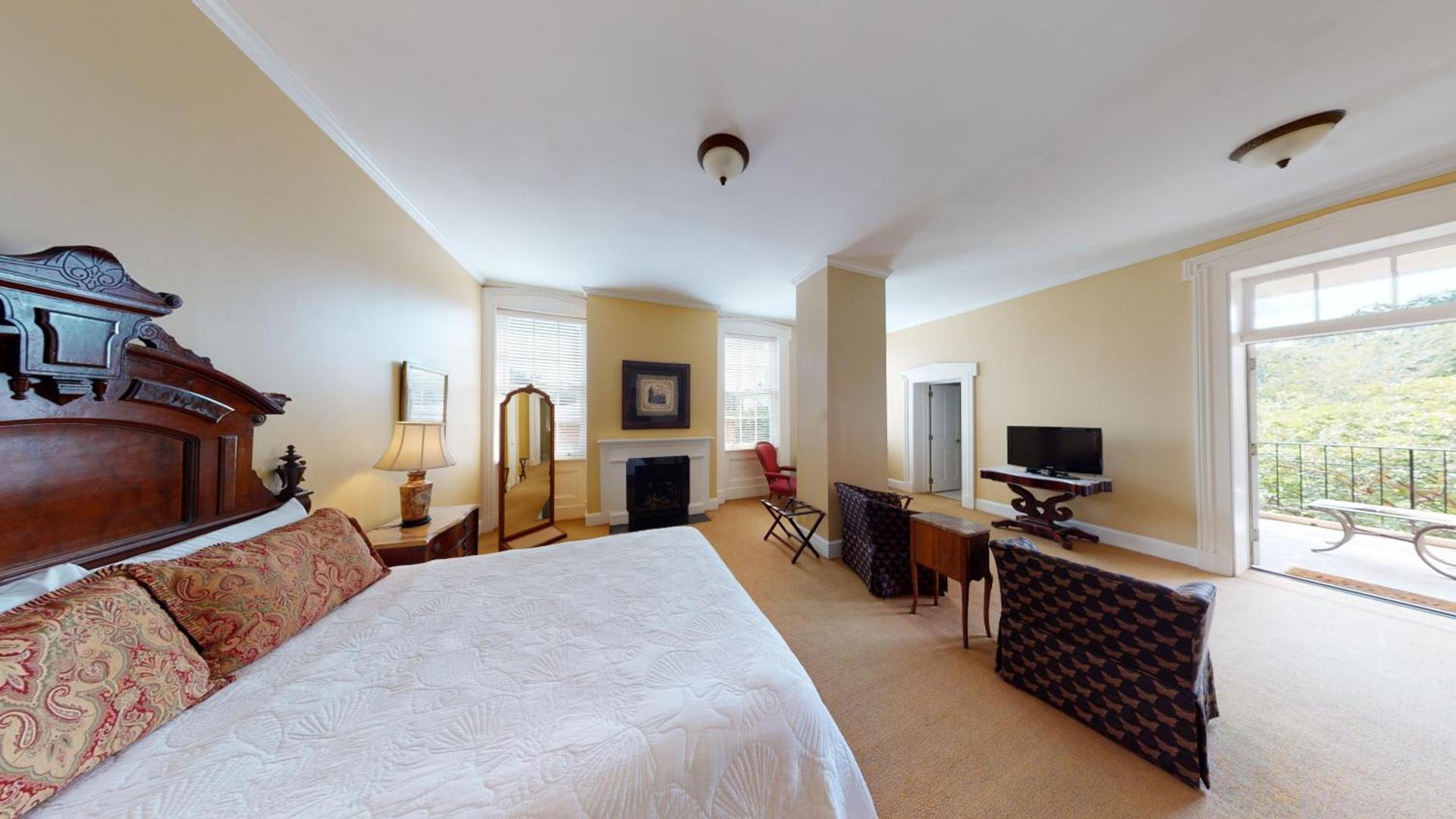 The Presidents' Quarters Inn photo 16