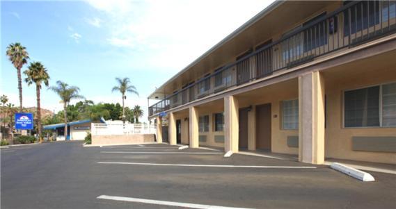 Raincross Hotel Riverside photo 10