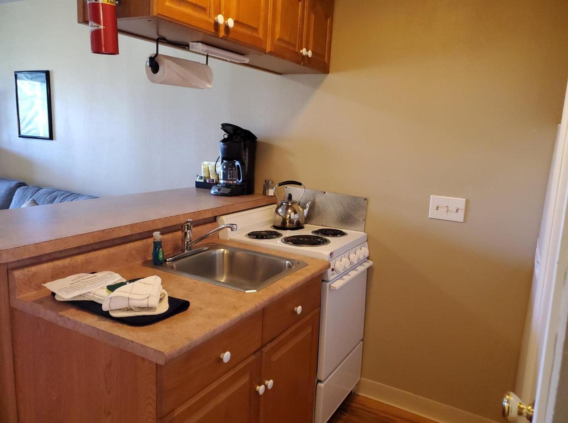 Windrifter Resort photo 42