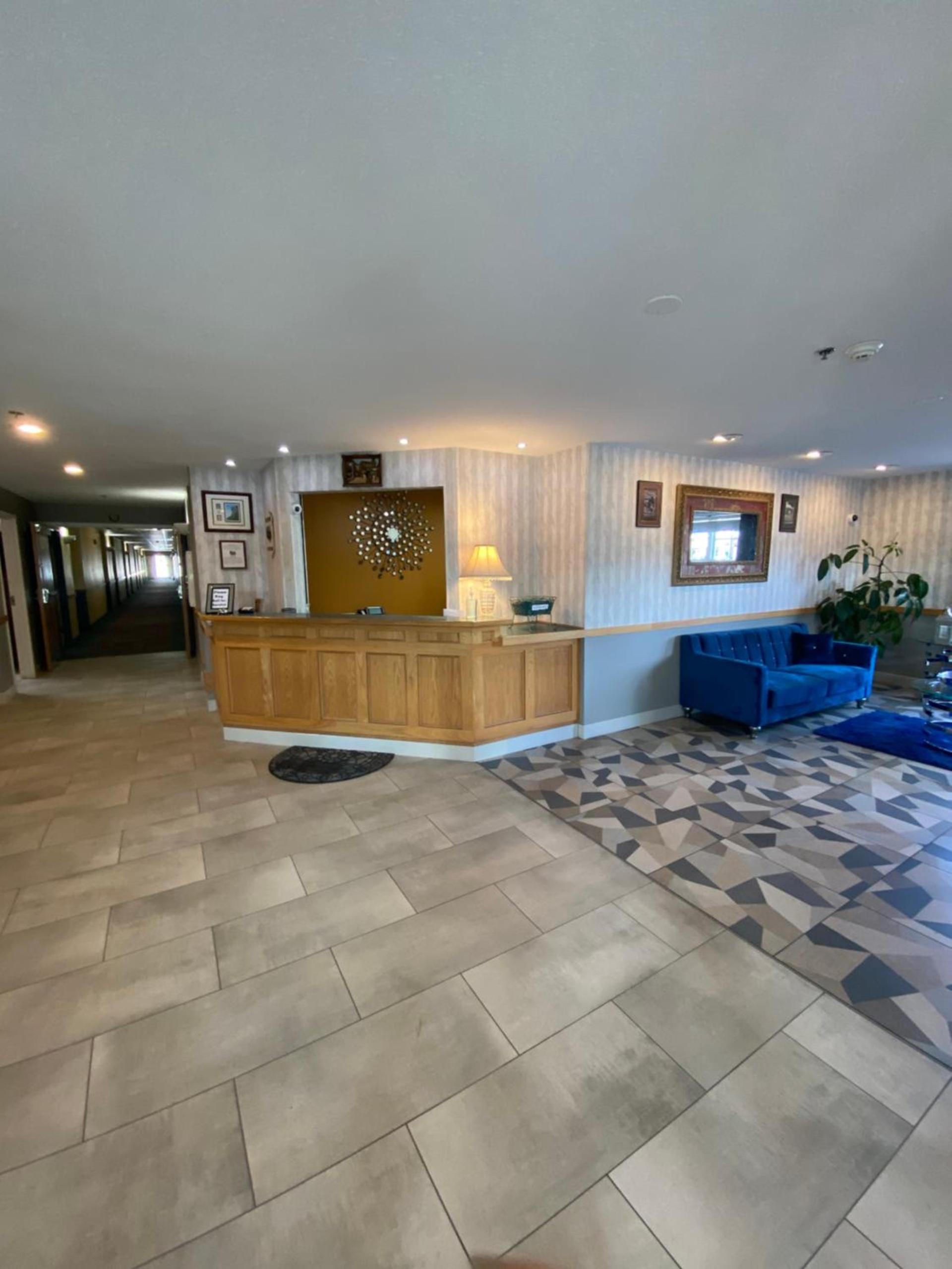 Coos Motor Inn photo 11