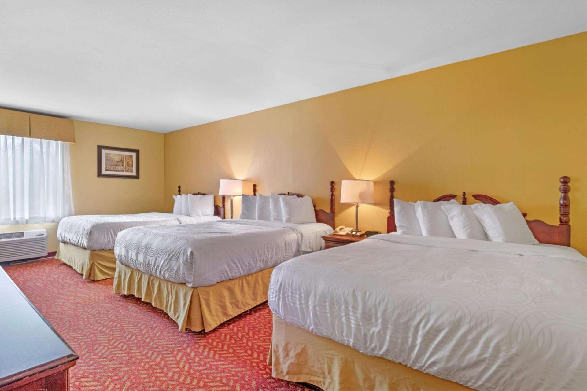 Best Western Clearlake Plaza photo 10