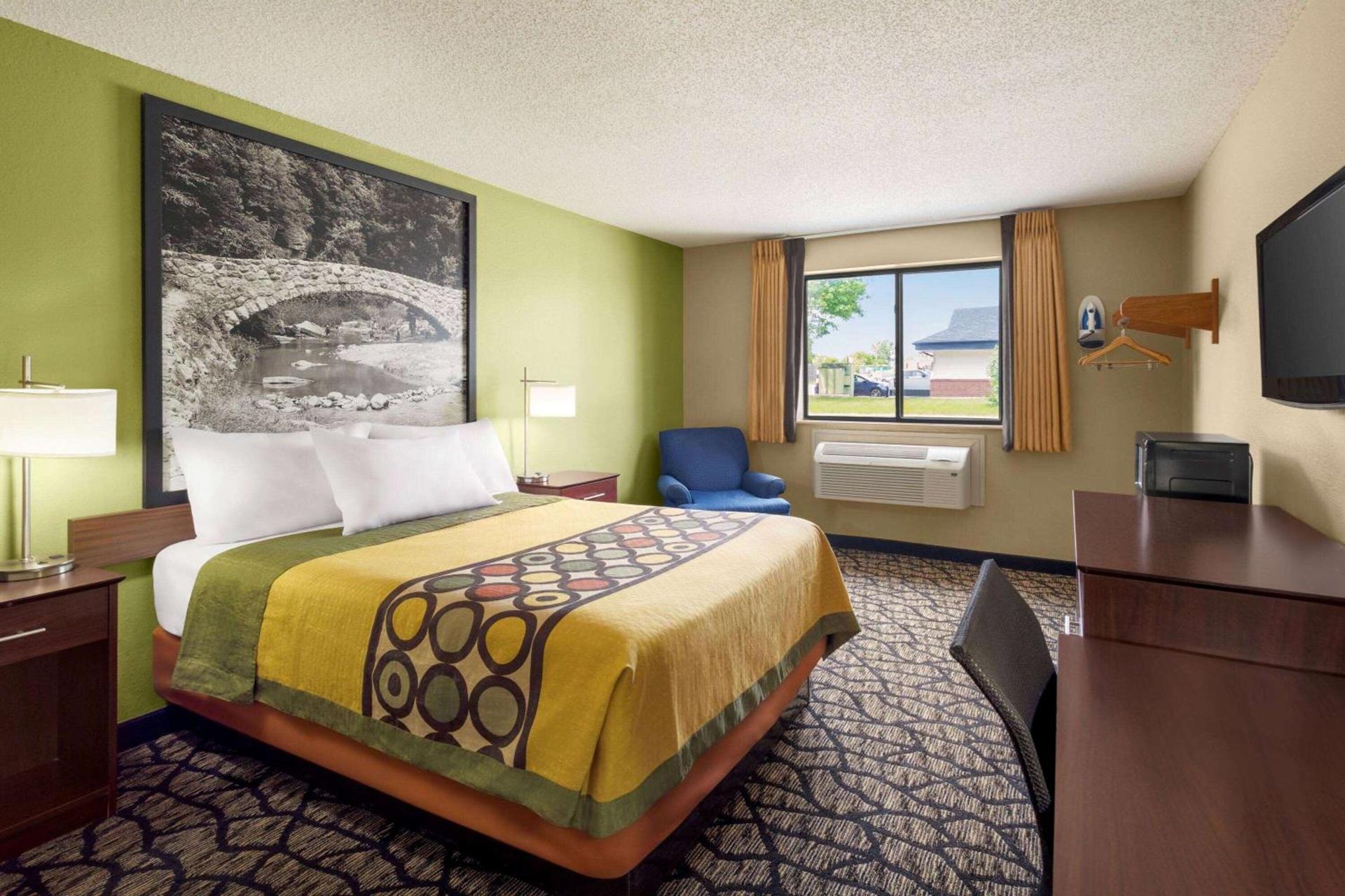 Super 8 by Wyndham Ankeny/Des Moines Area photo 10