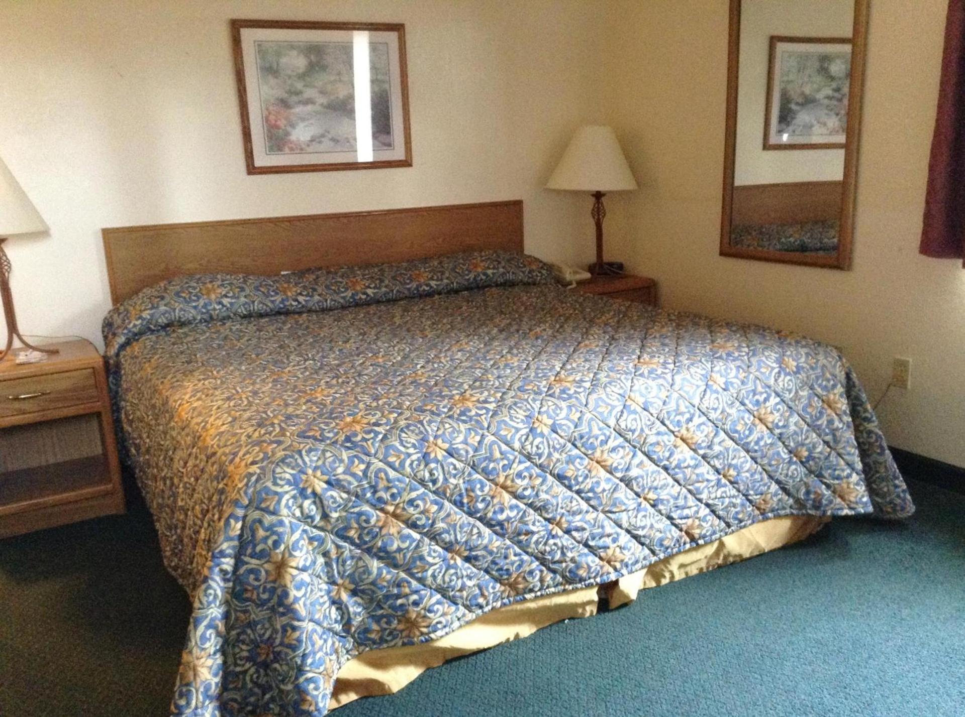 Travelodge by Wyndham Hudsonville photo 5